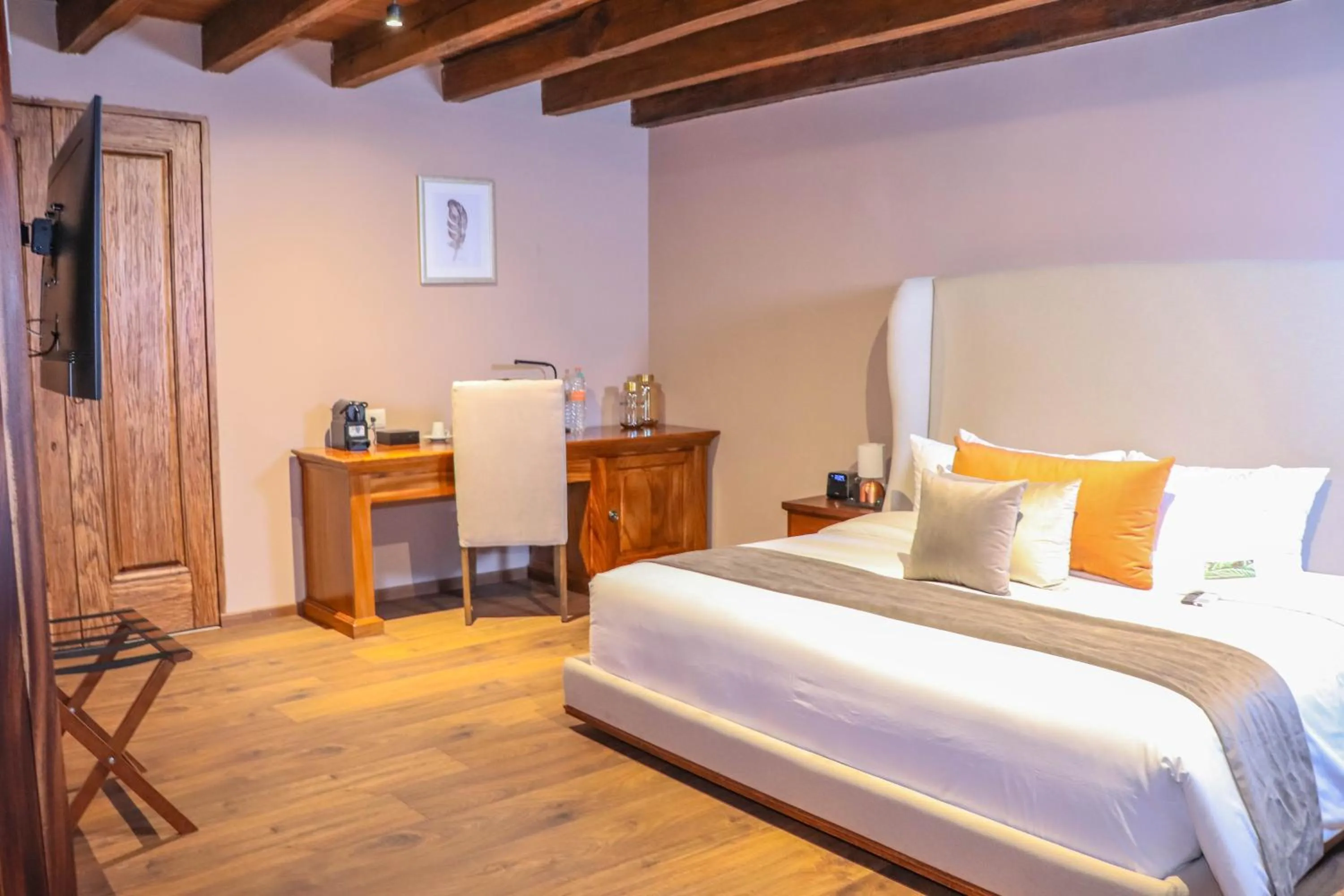 Photo of the whole room, Bed in Gamma Morelia Vista Bella