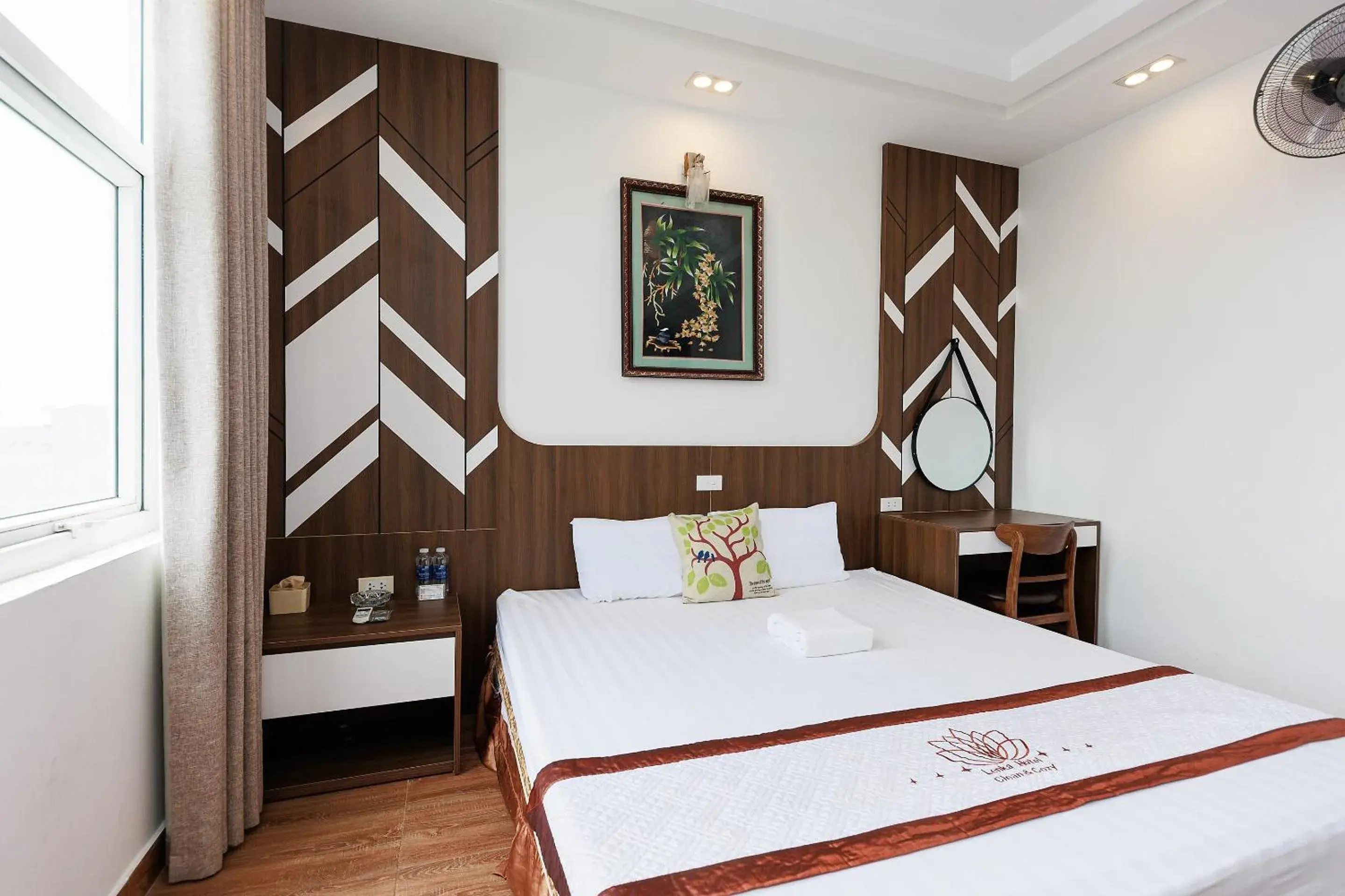 Bedroom, Bed in OYO 472 Lenka Hotel Bedroom, Bed in OYO 472 Lenka Hotel