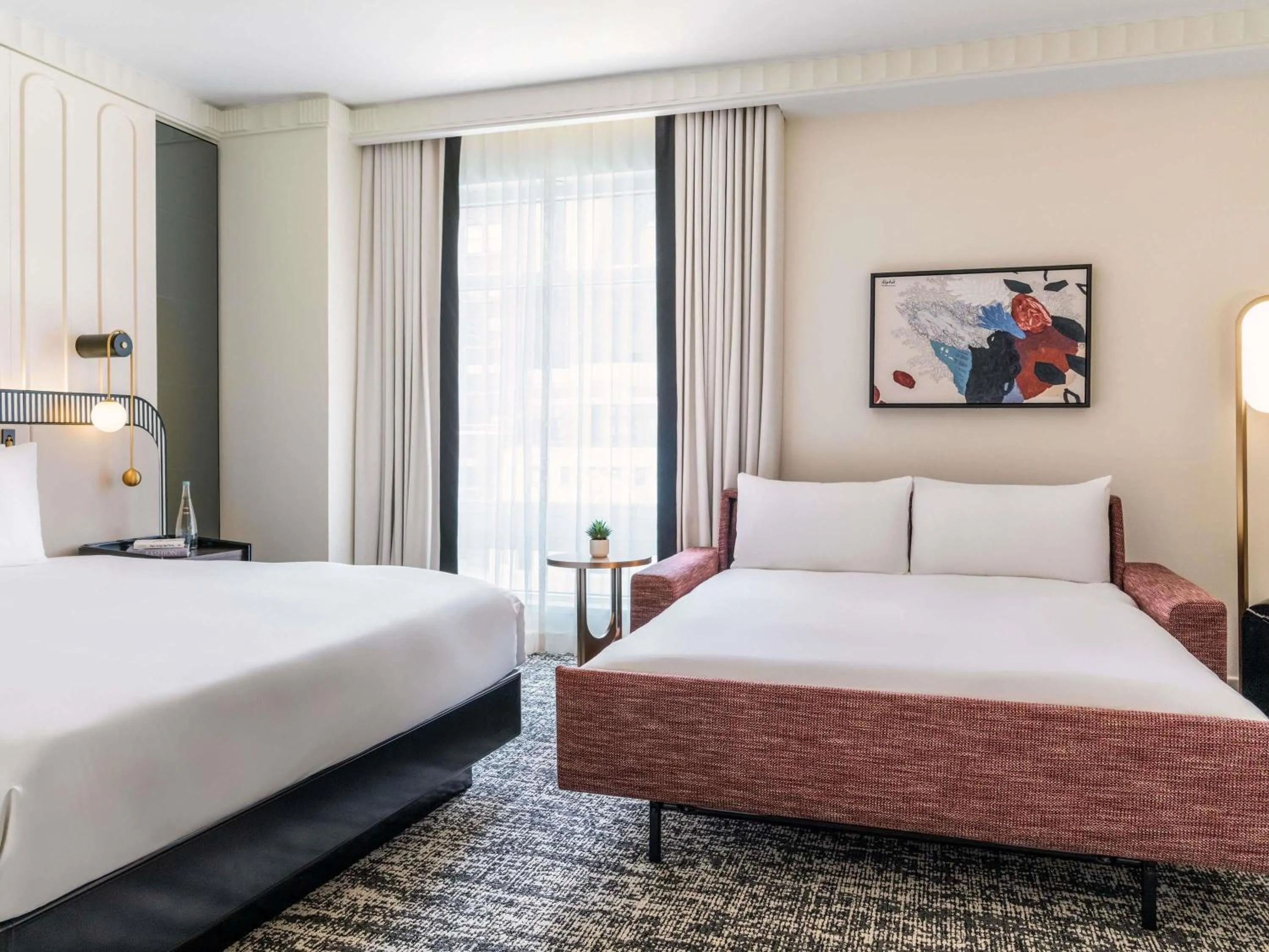 Bedroom, Bed in Sofitel New York