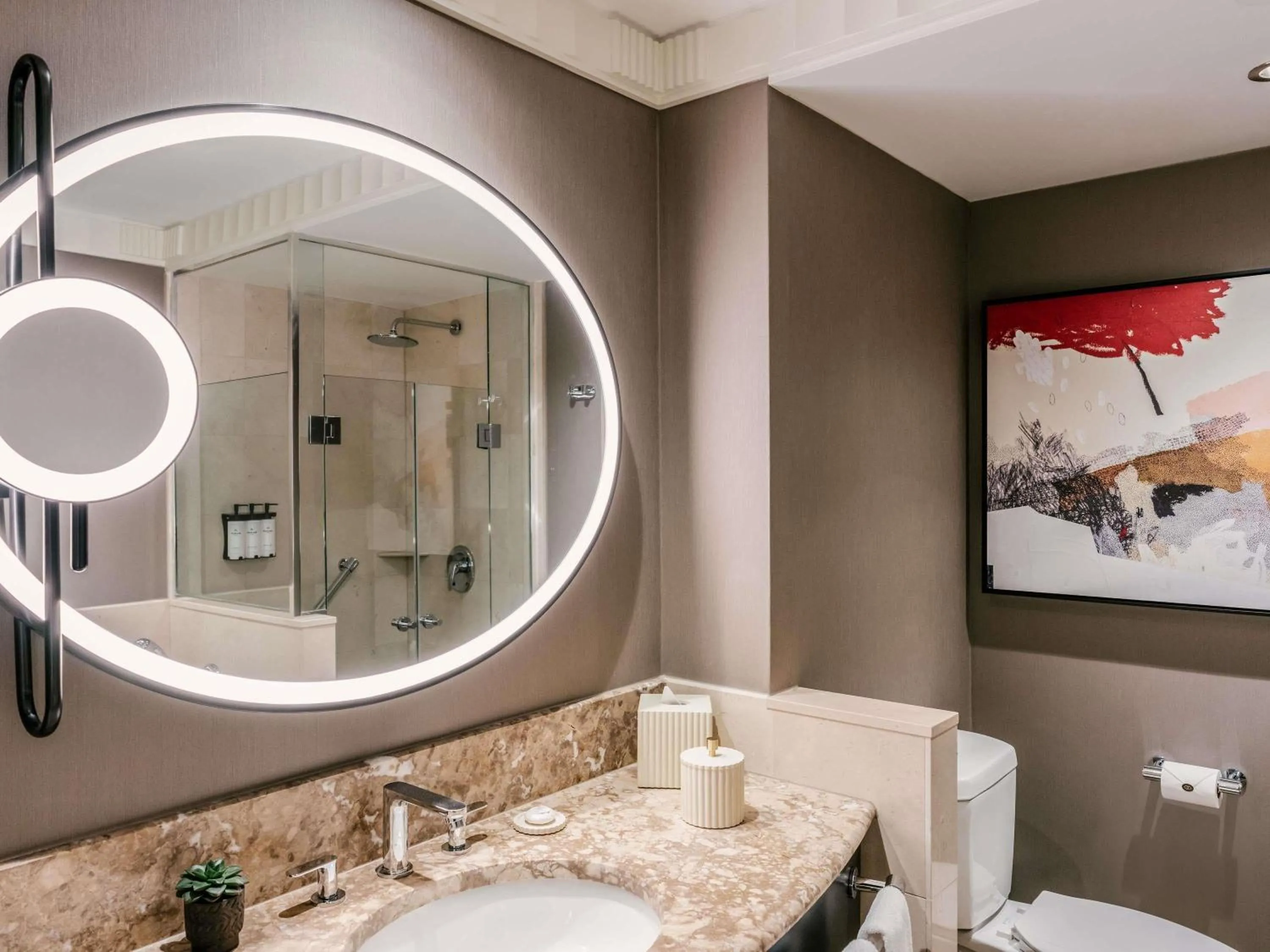 Bedroom in Sofitel New York