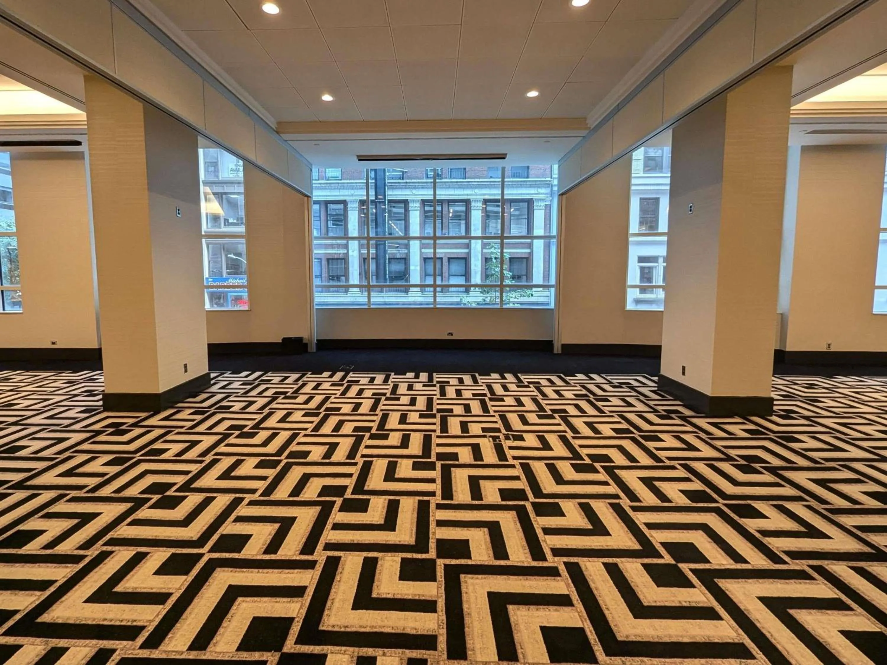 Meeting/conference room in Sofitel New York