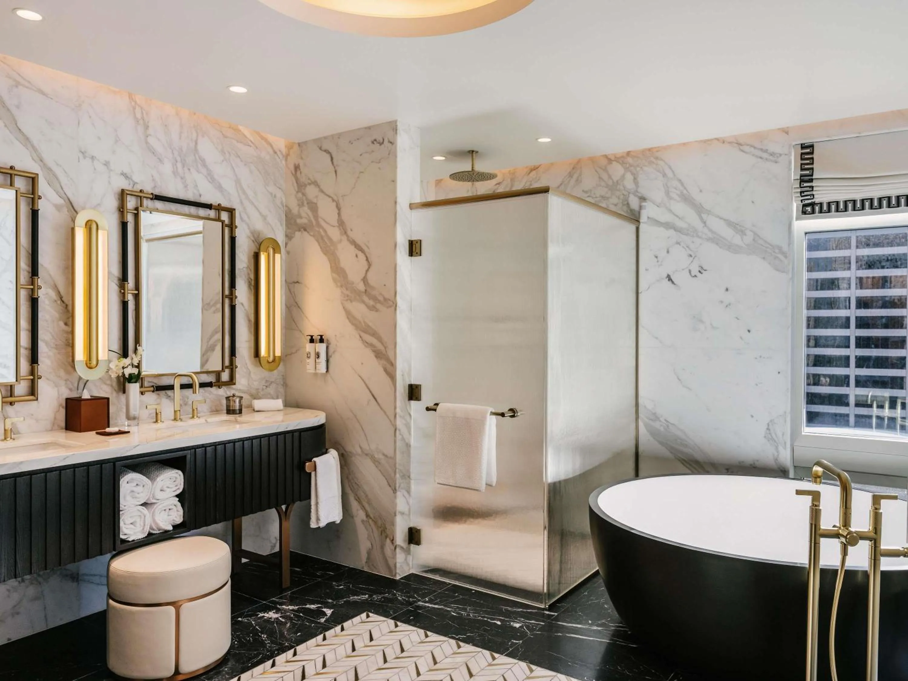 Bedroom in Sofitel New York