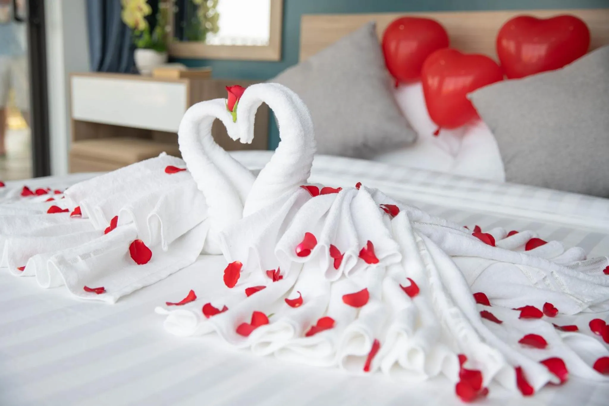 Bedroom, Bed in Suri Apartment & Hotel Danang