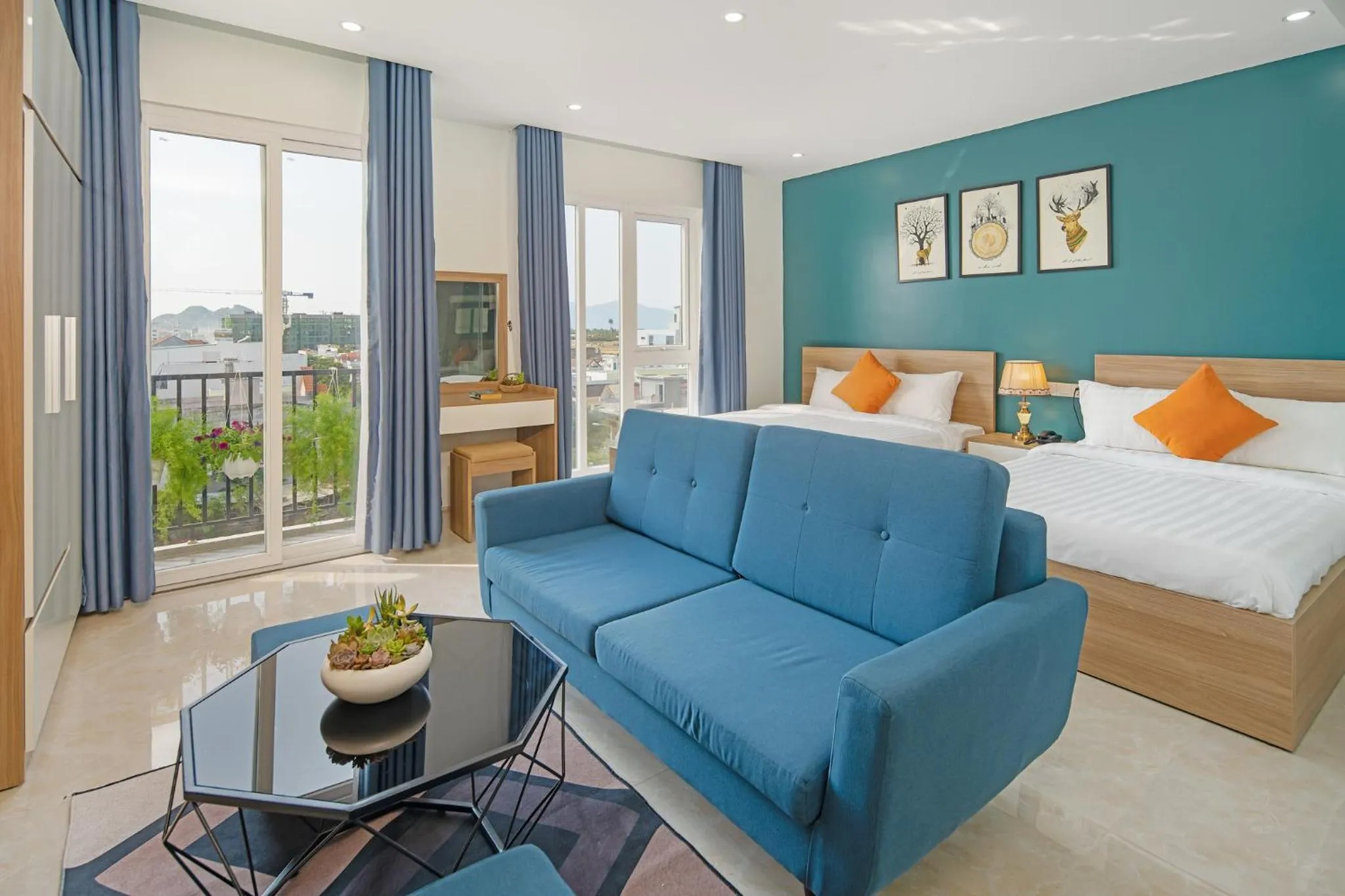 Photo of the whole room, Bed in Suri Apartment & Hotel Danang