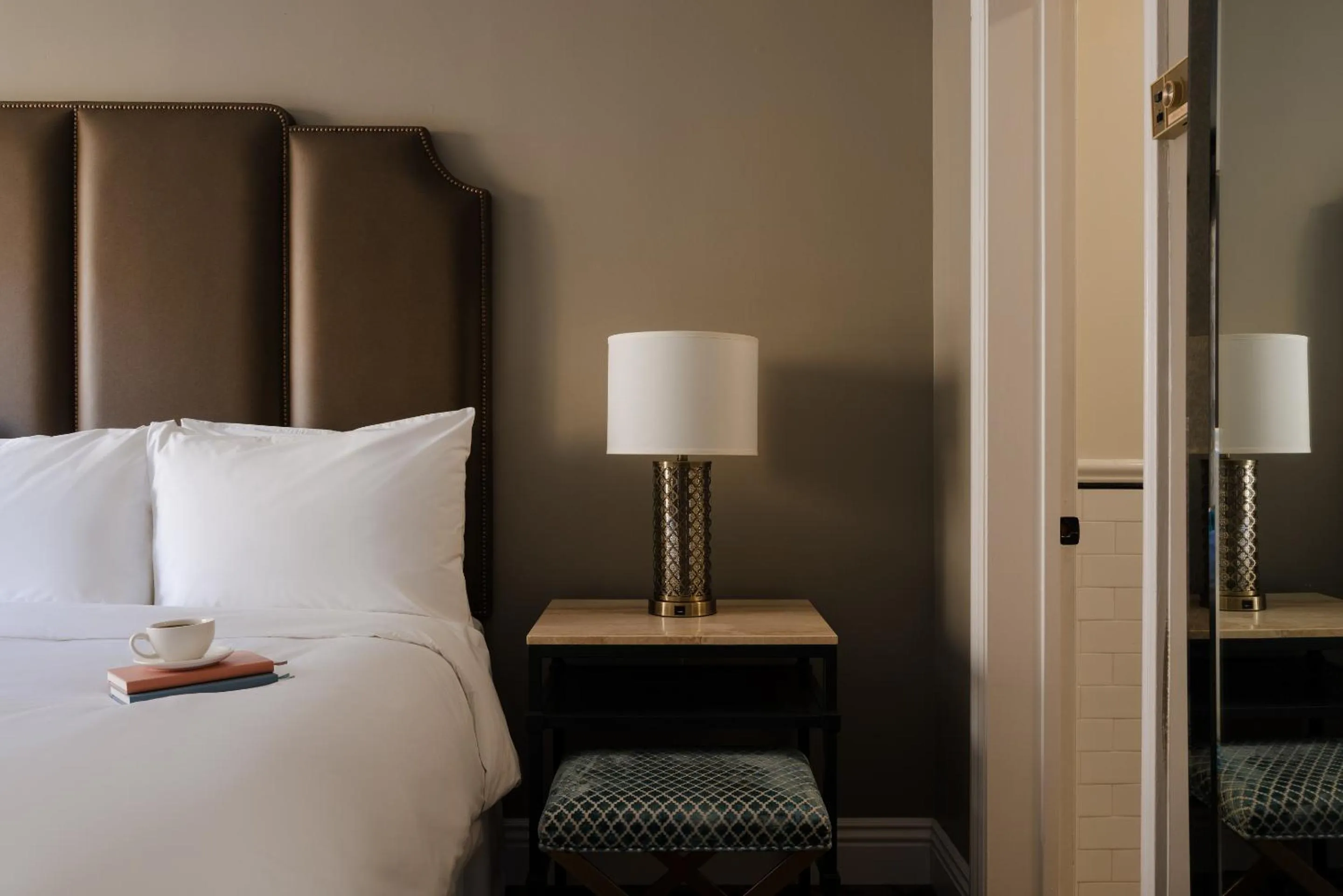 Bed in Hotel Bijou - Union Square