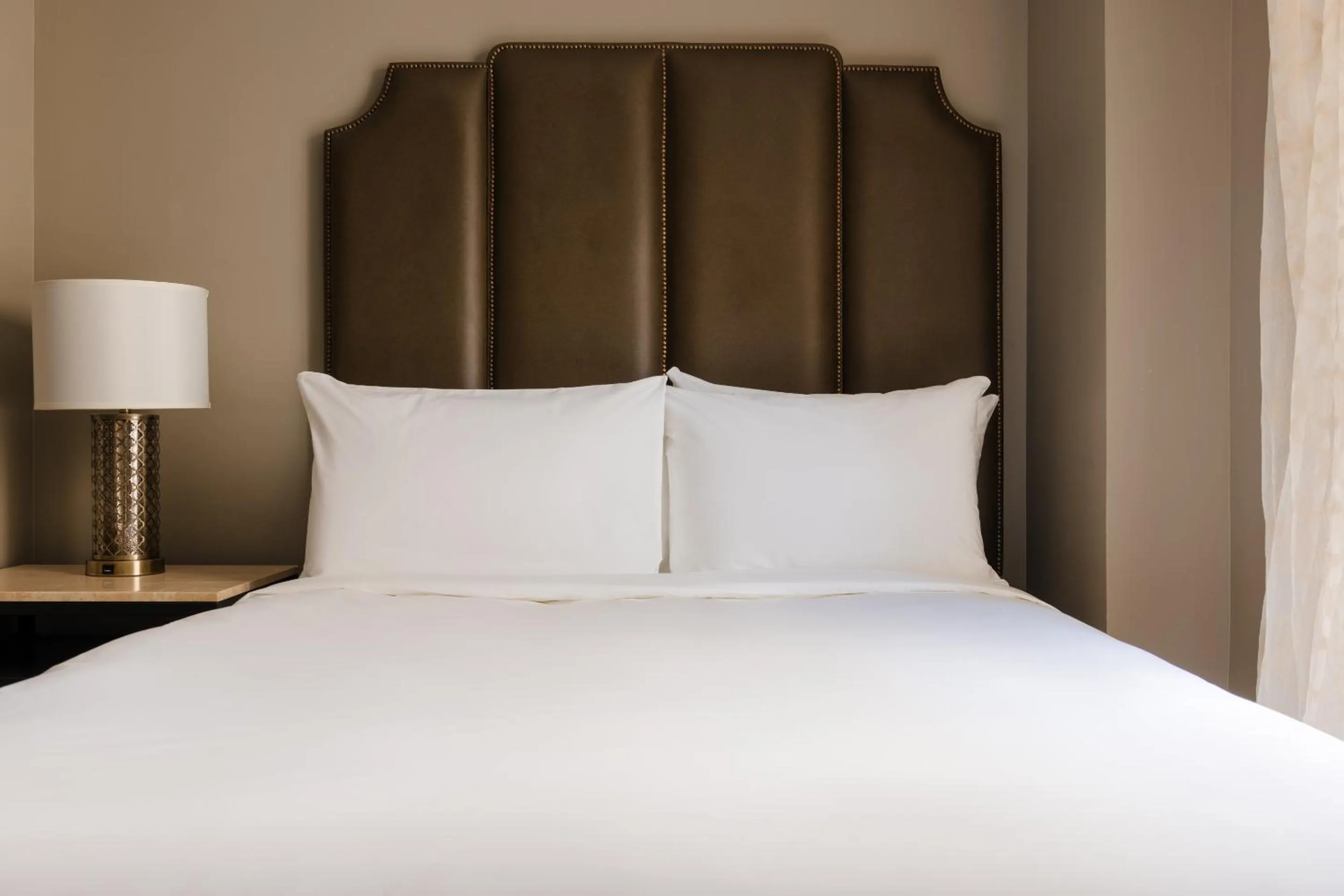 Bed in Hotel Bijou - Union Square