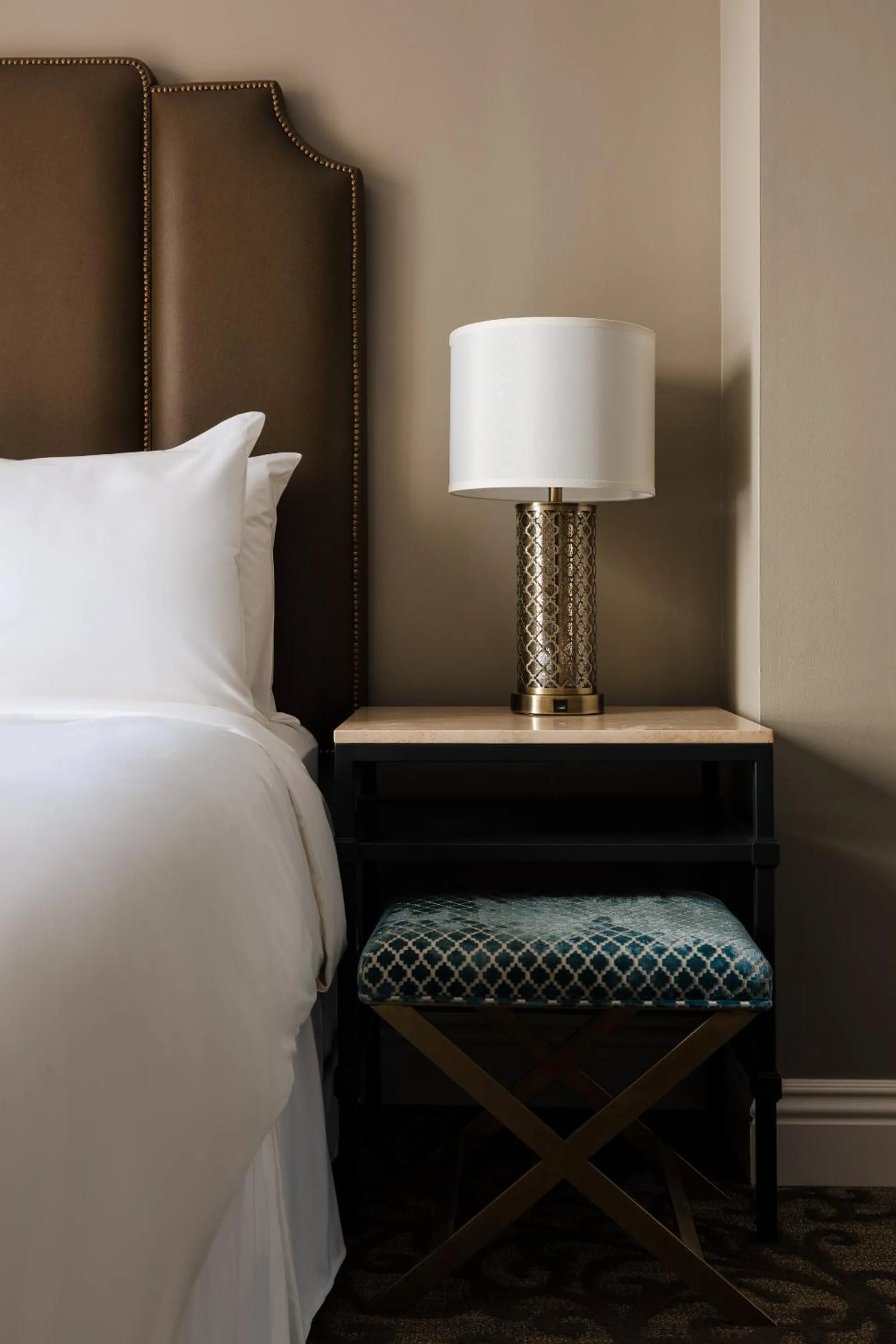 Bed in Hotel Bijou - Union Square