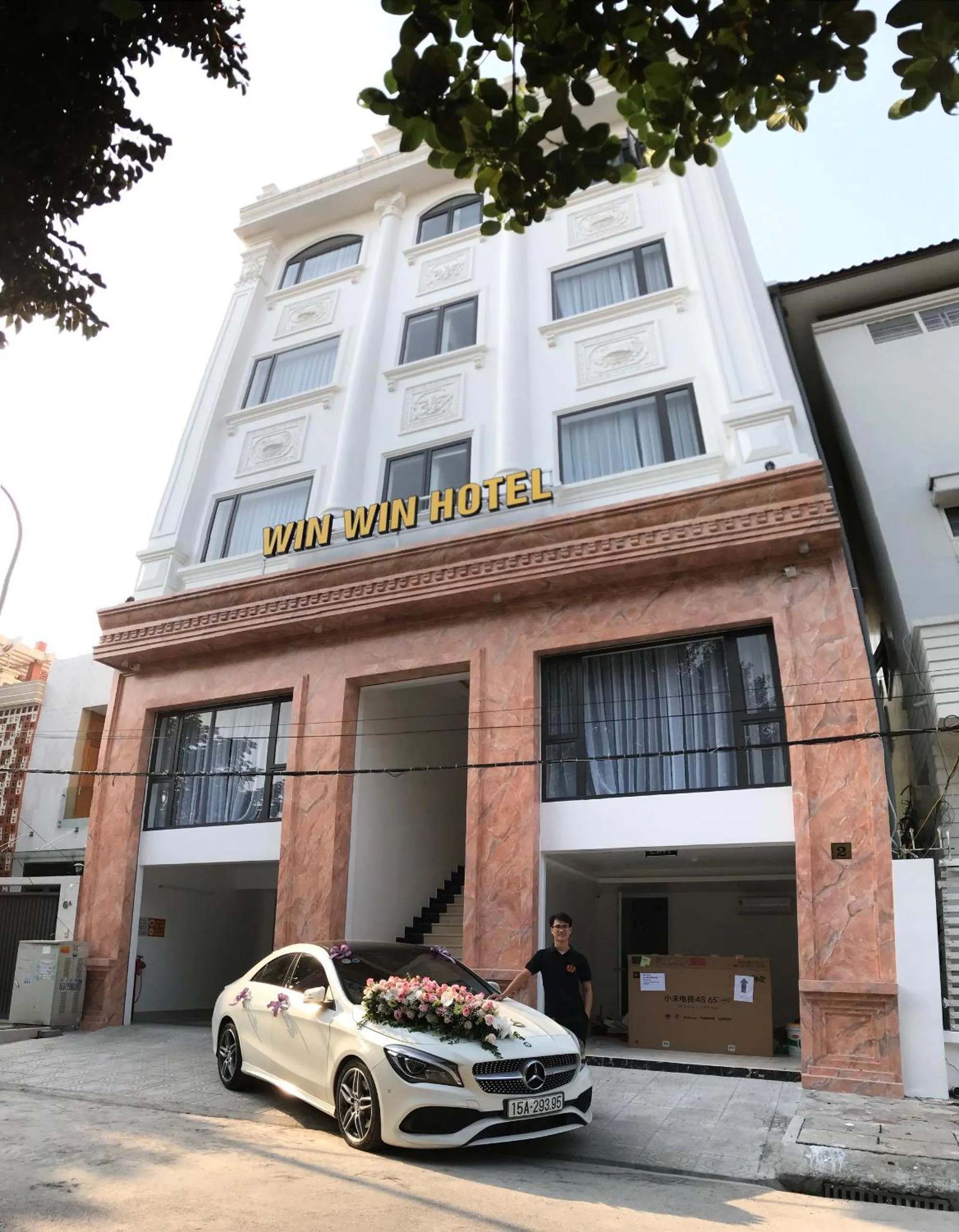 Property building in Win Win Hotel - Khách Sạn Hải Phòng