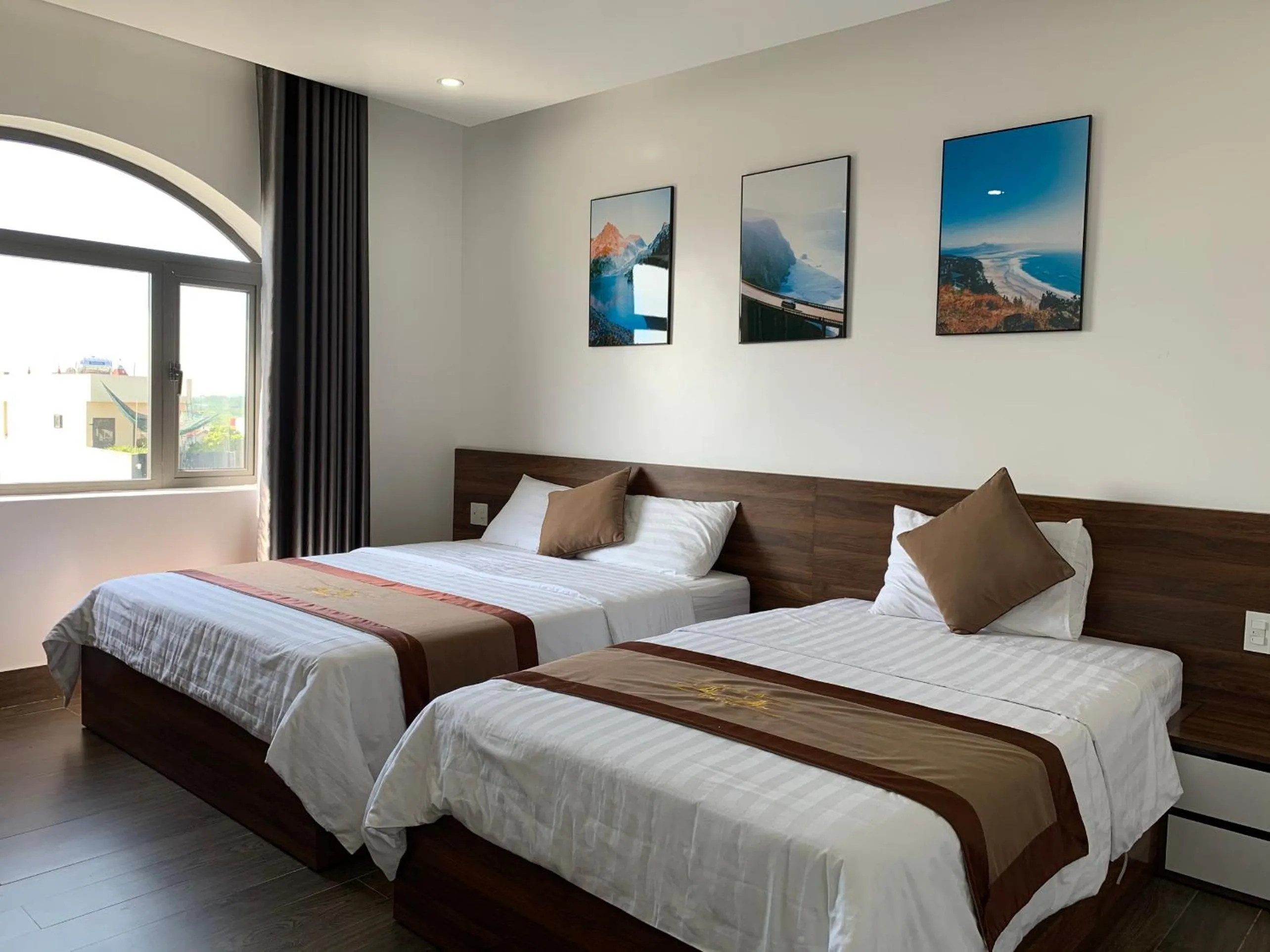 Bed in Win Win Hotel - Khách Sạn Hải Phòng
