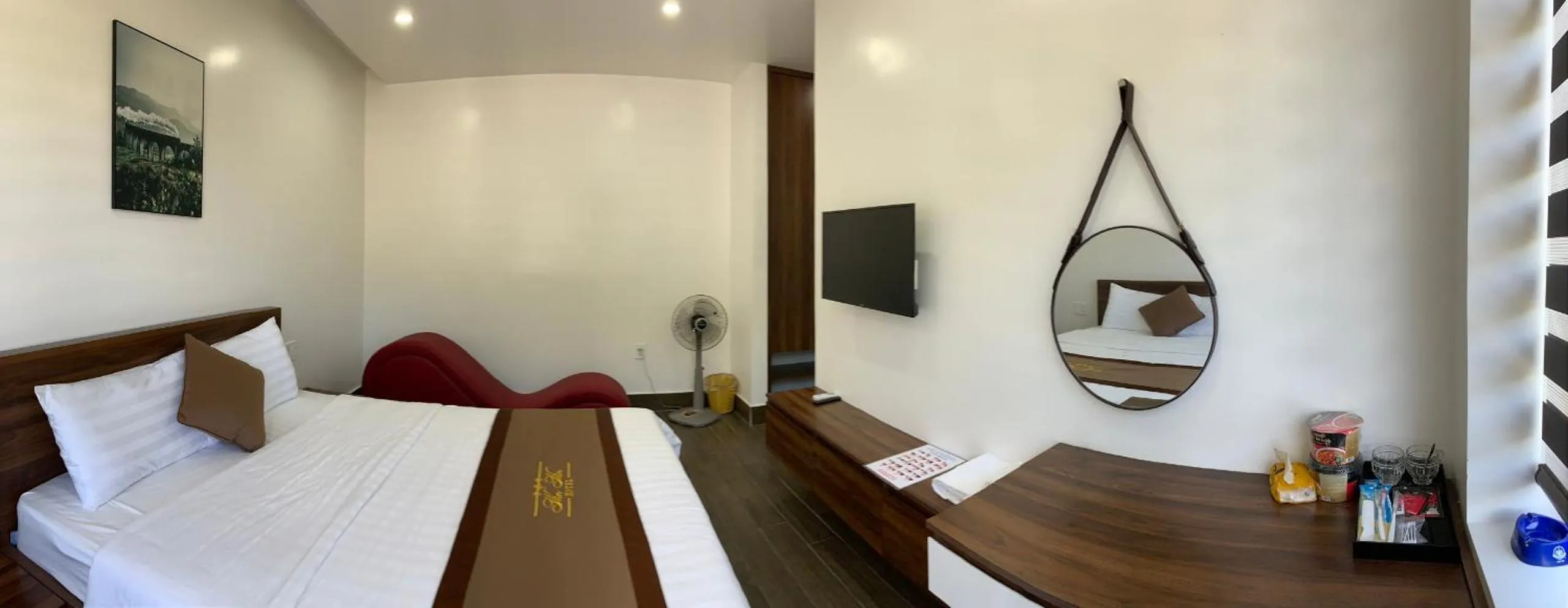 Bed in Win Win Hotel - Khách Sạn Hải Phòng