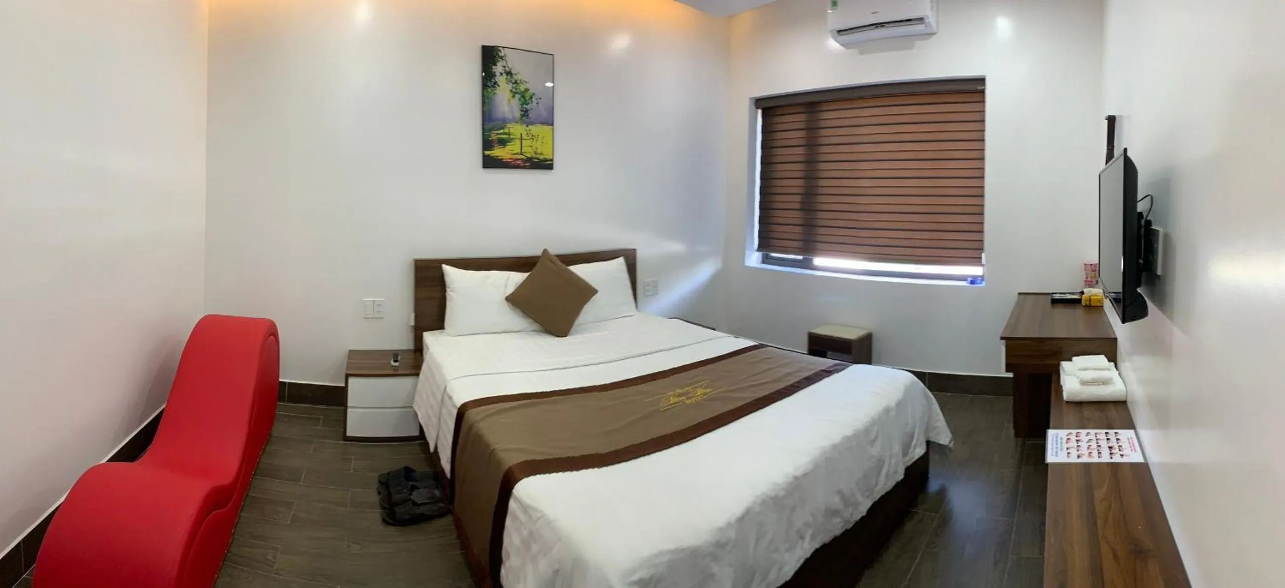 Bed in Win Win Hotel - Khách Sạn Hải Phòng