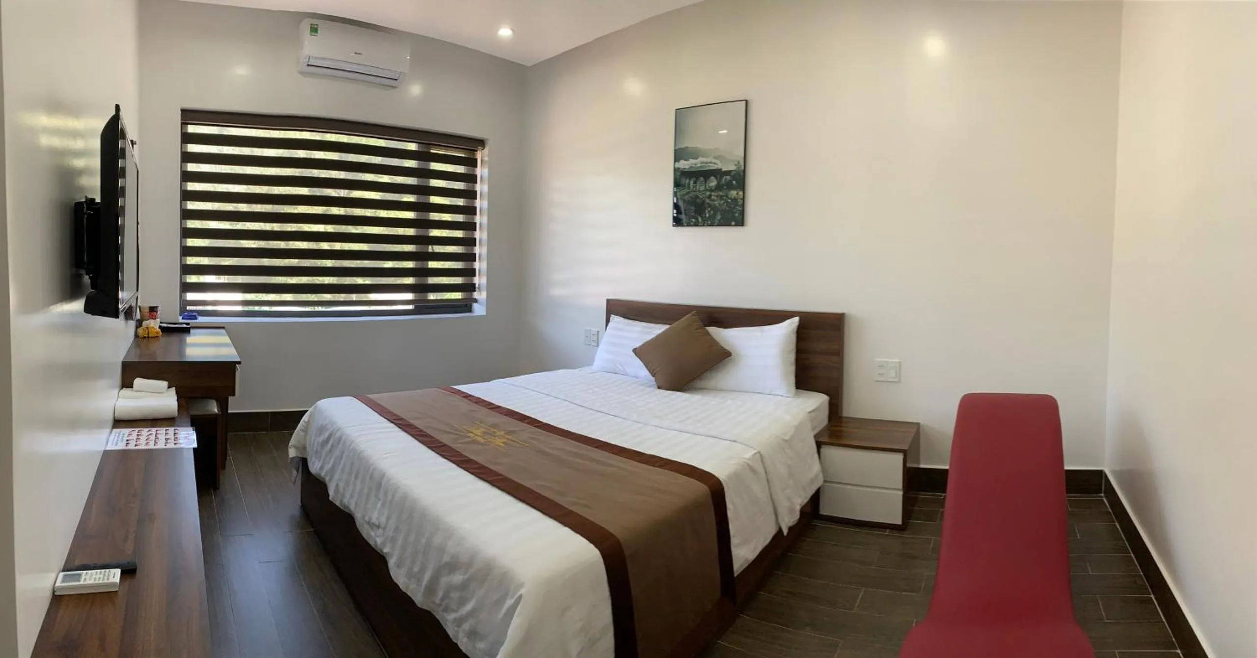 Bed in Win Win Hotel - Khách Sạn Hải Phòng