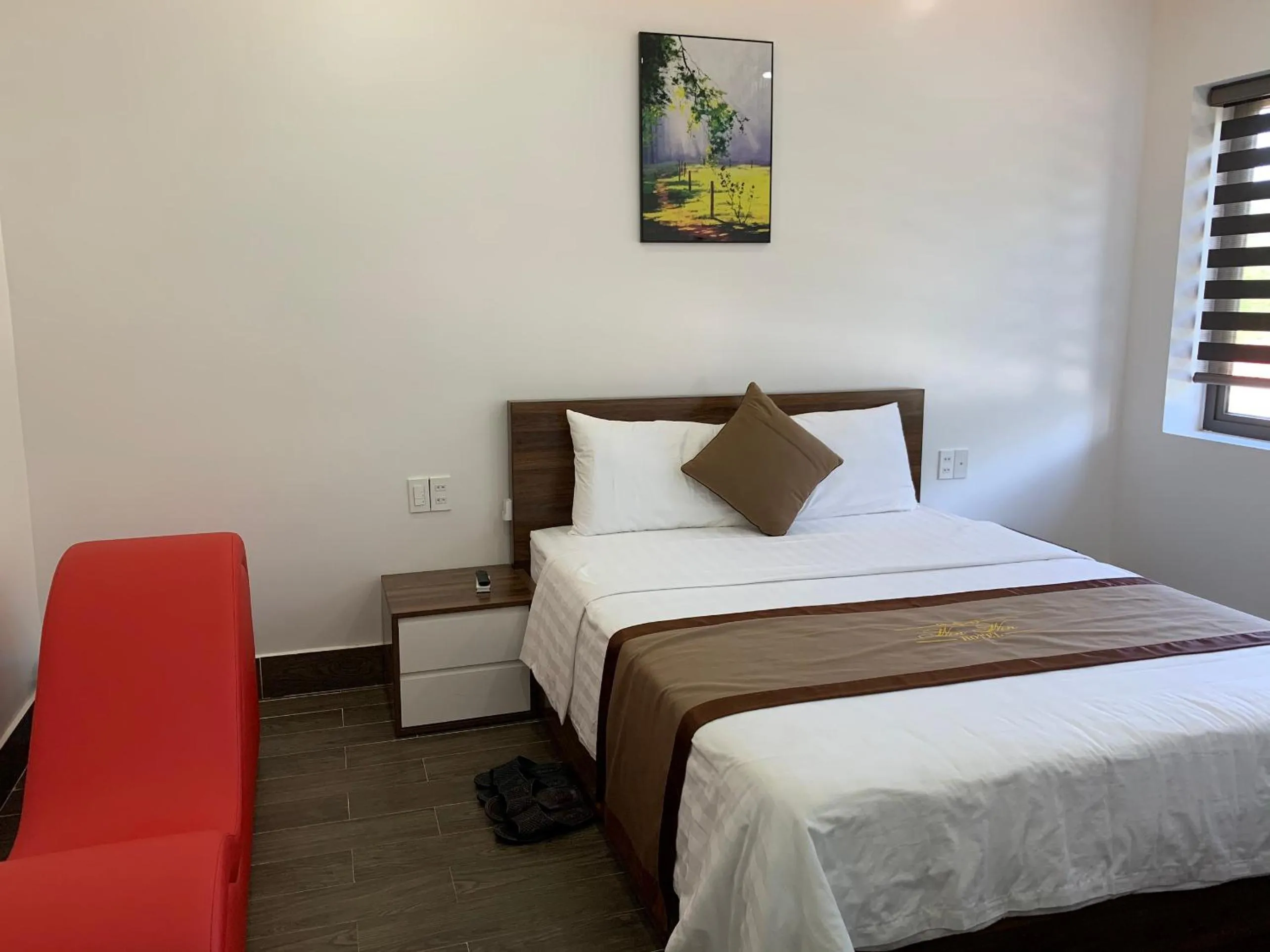 Bed in Win Win Hotel - Khách Sạn Hải Phòng