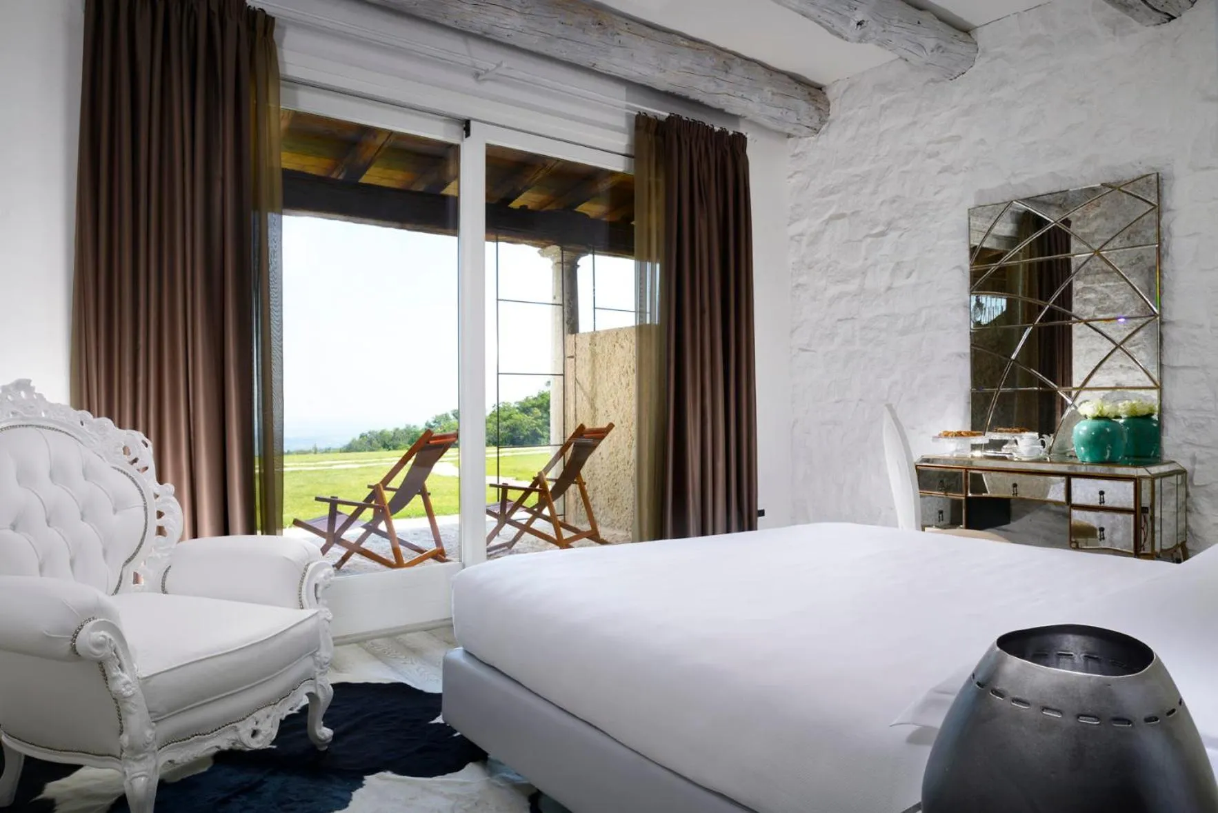 Balcony/Terrace, Bed in Tenuta Le Cave