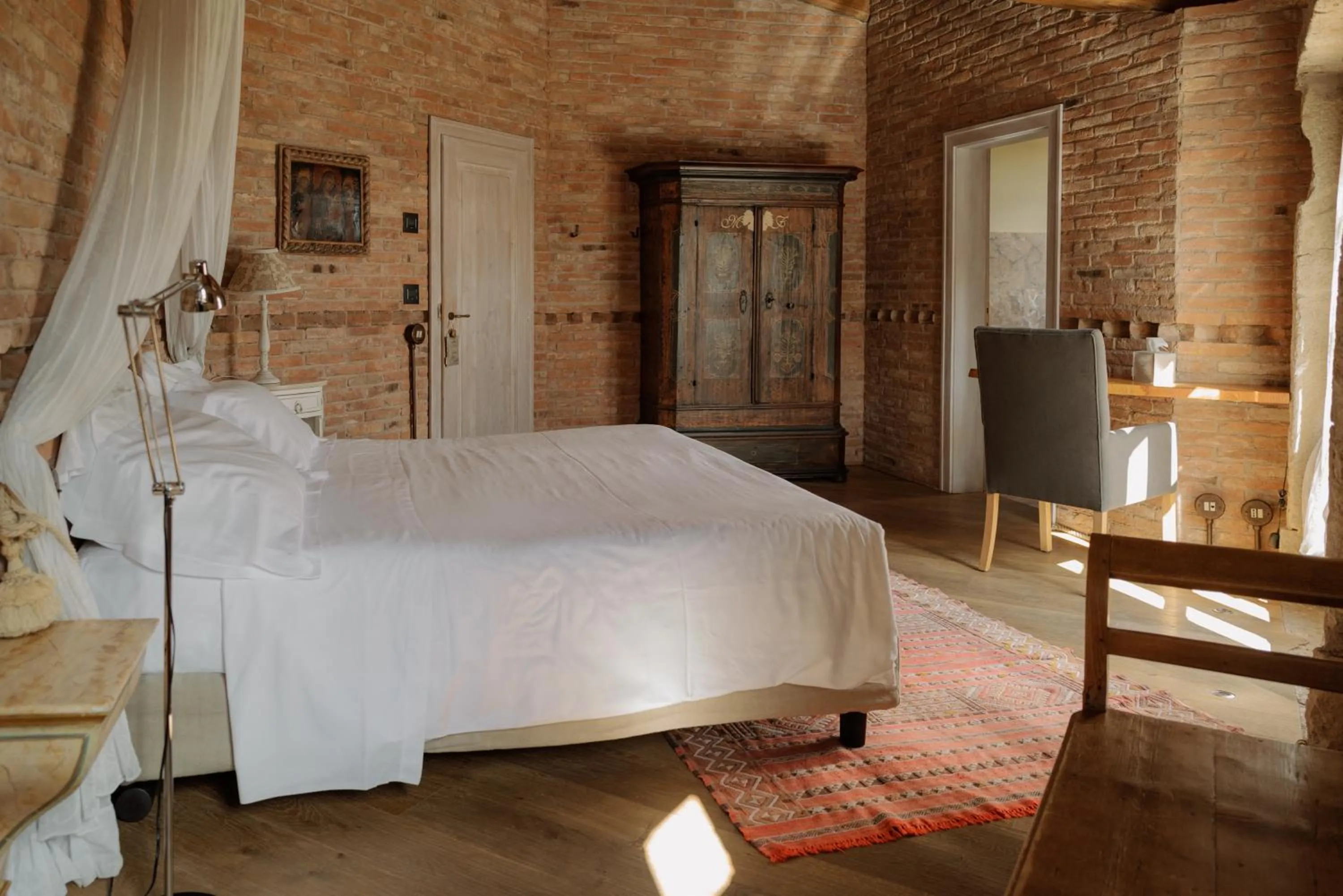 Bed in Tenuta Le Cave