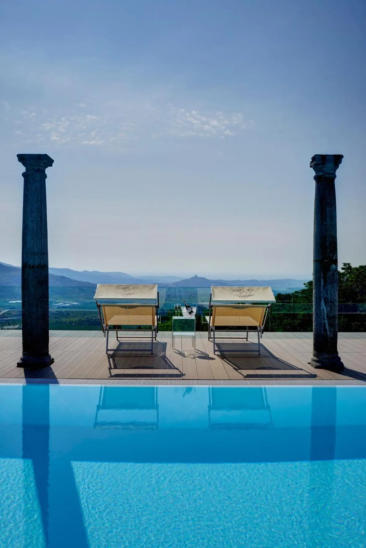 Bed in Tenuta Le Cave