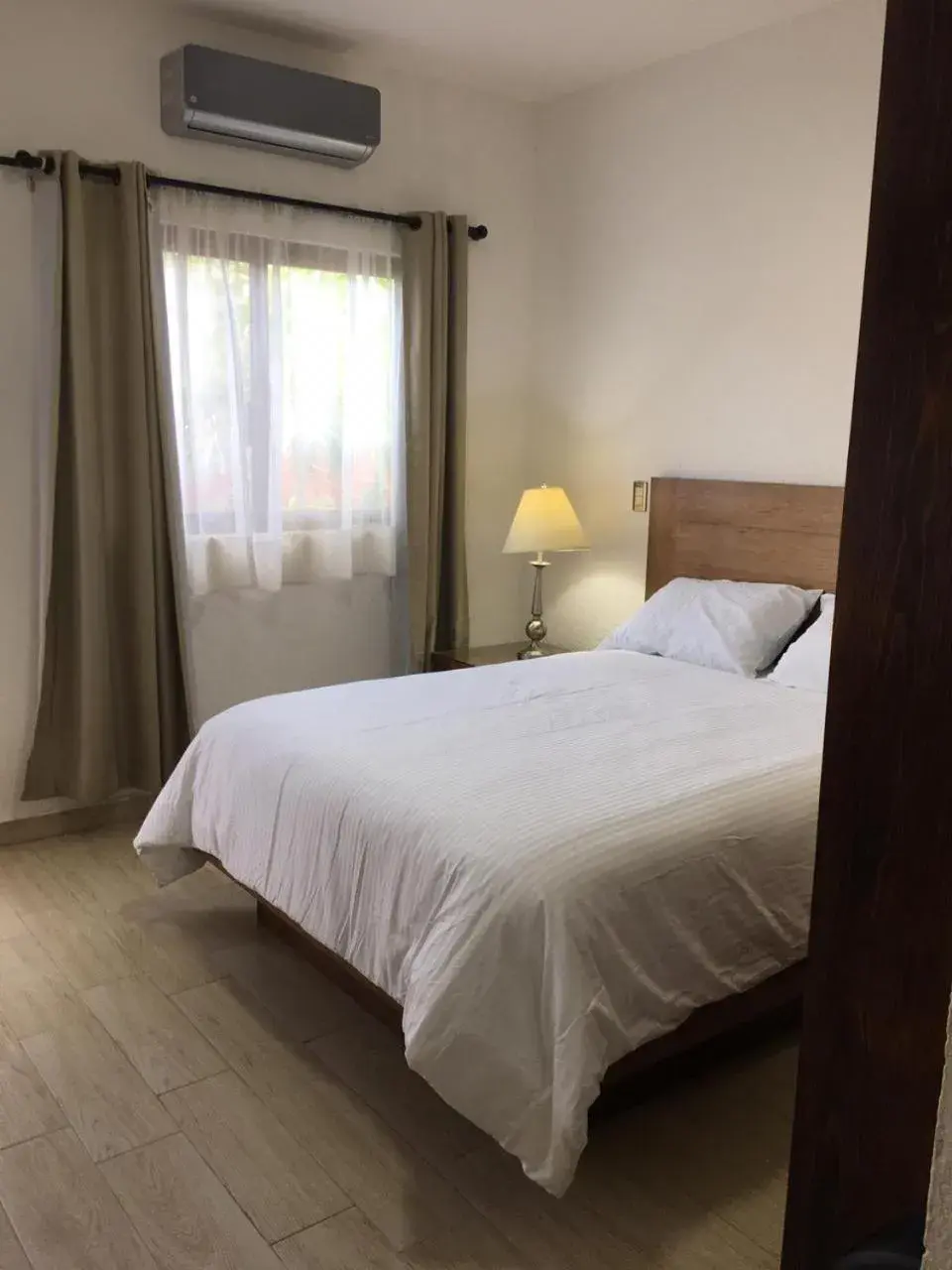 Double Room in Hotel Concierge Flor y Canto Double Room in Hotel Concierge Flor y Canto