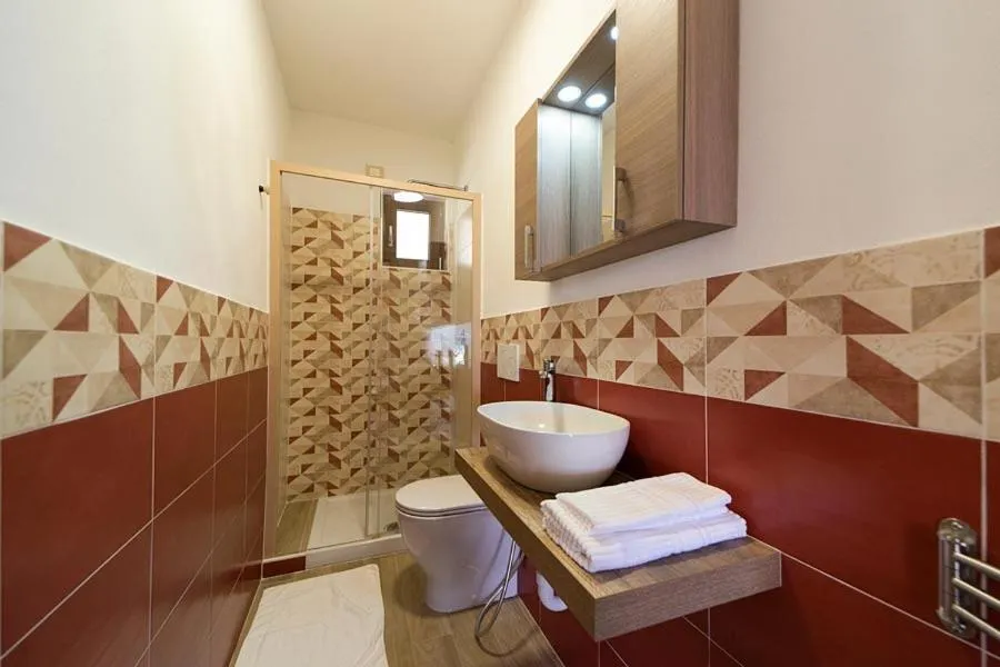 Shower in Residence Le Grazie Est