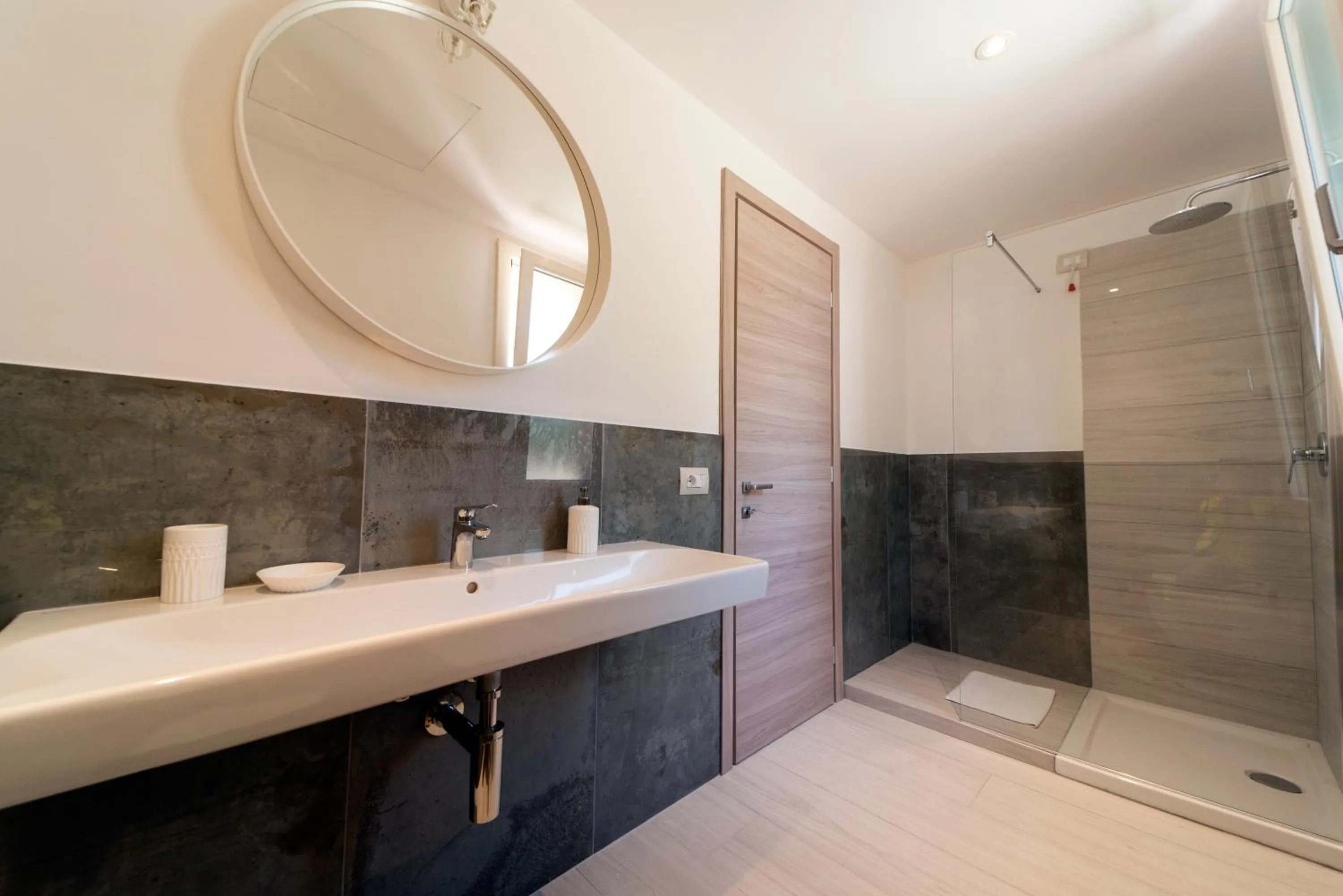 Bathroom in Residence Le Grazie Est