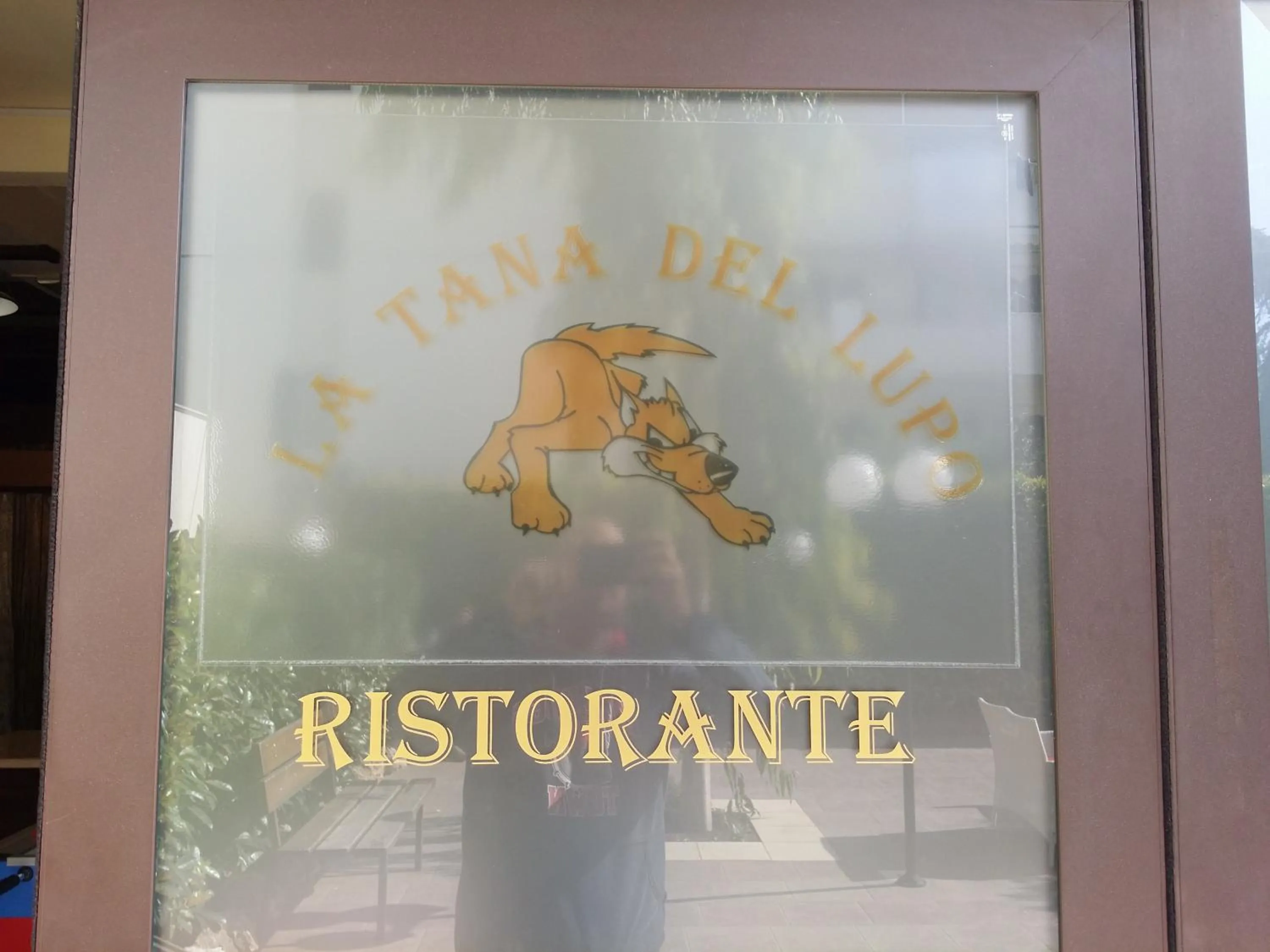 Property logo or sign in La Tana del Lupo