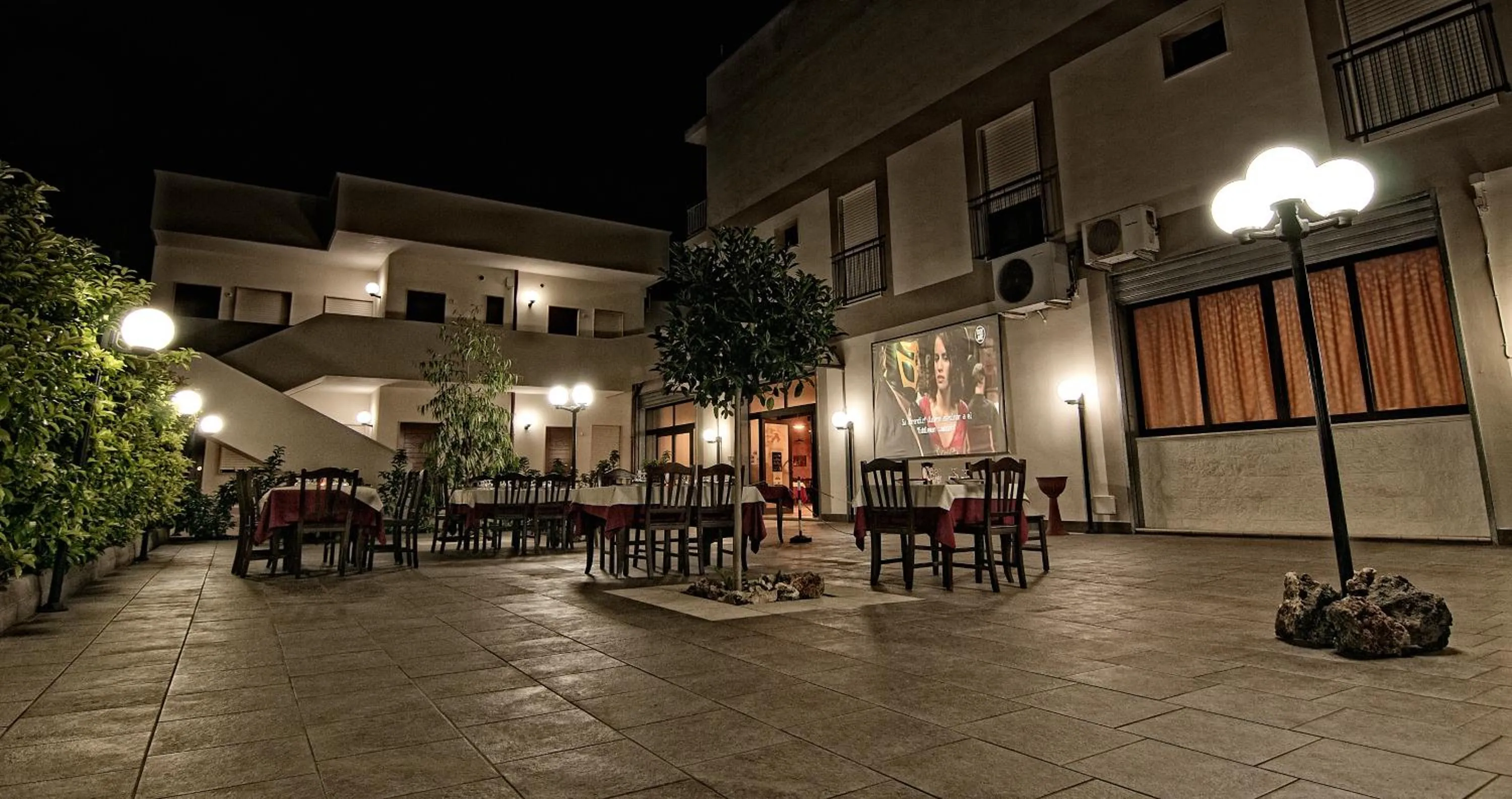 Facade/entrance in La Tana del Lupo