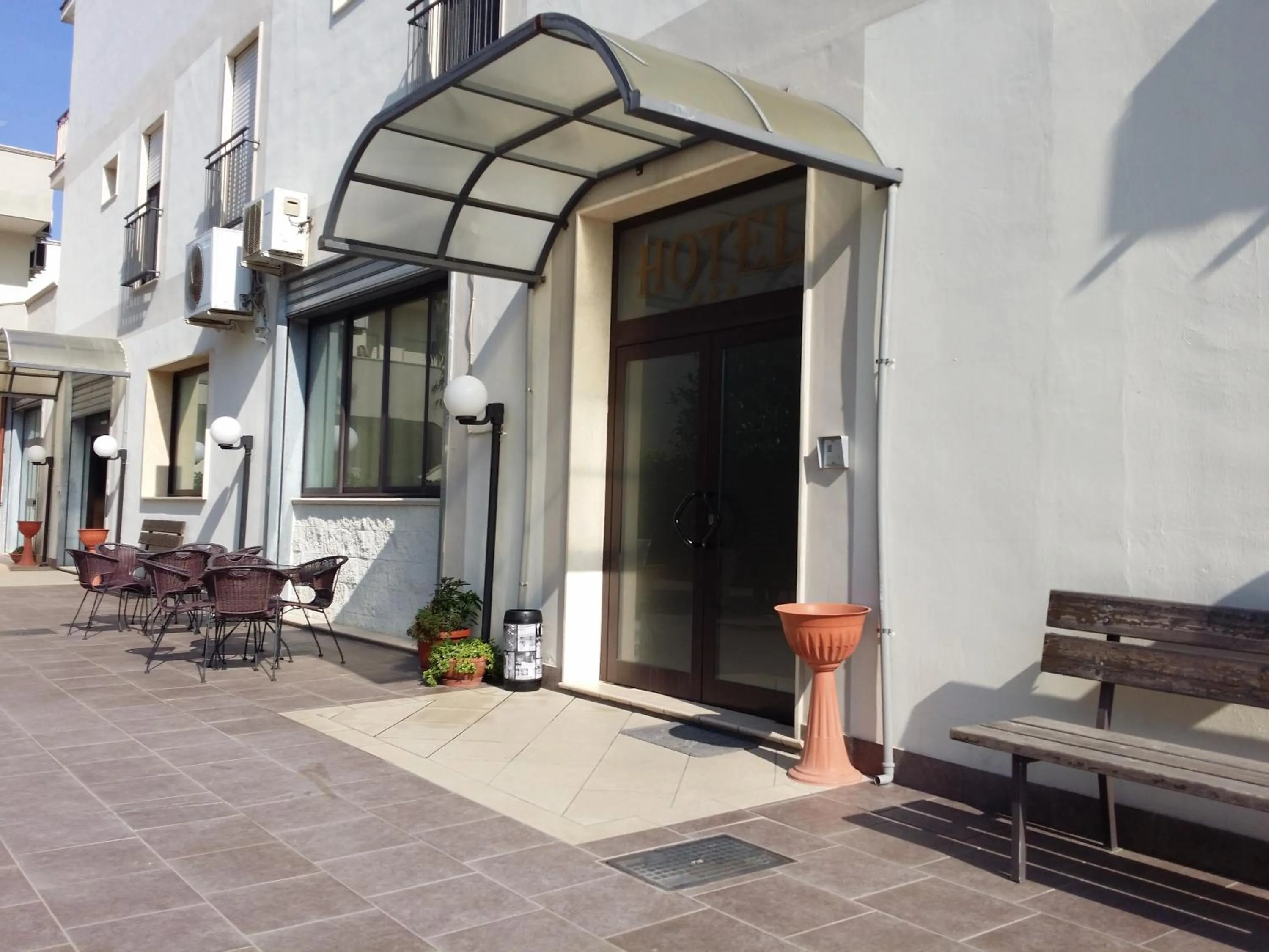 Facade/entrance in La Tana del Lupo