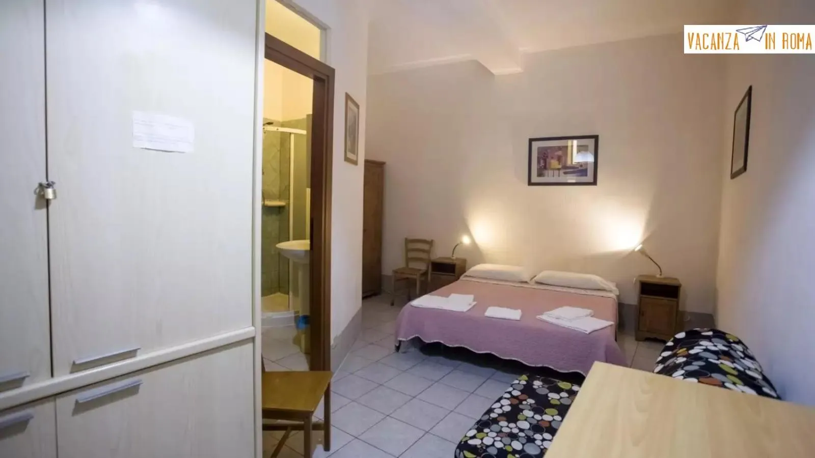 Bathroom, Bed in Al Pantheon Con Thomas Mann