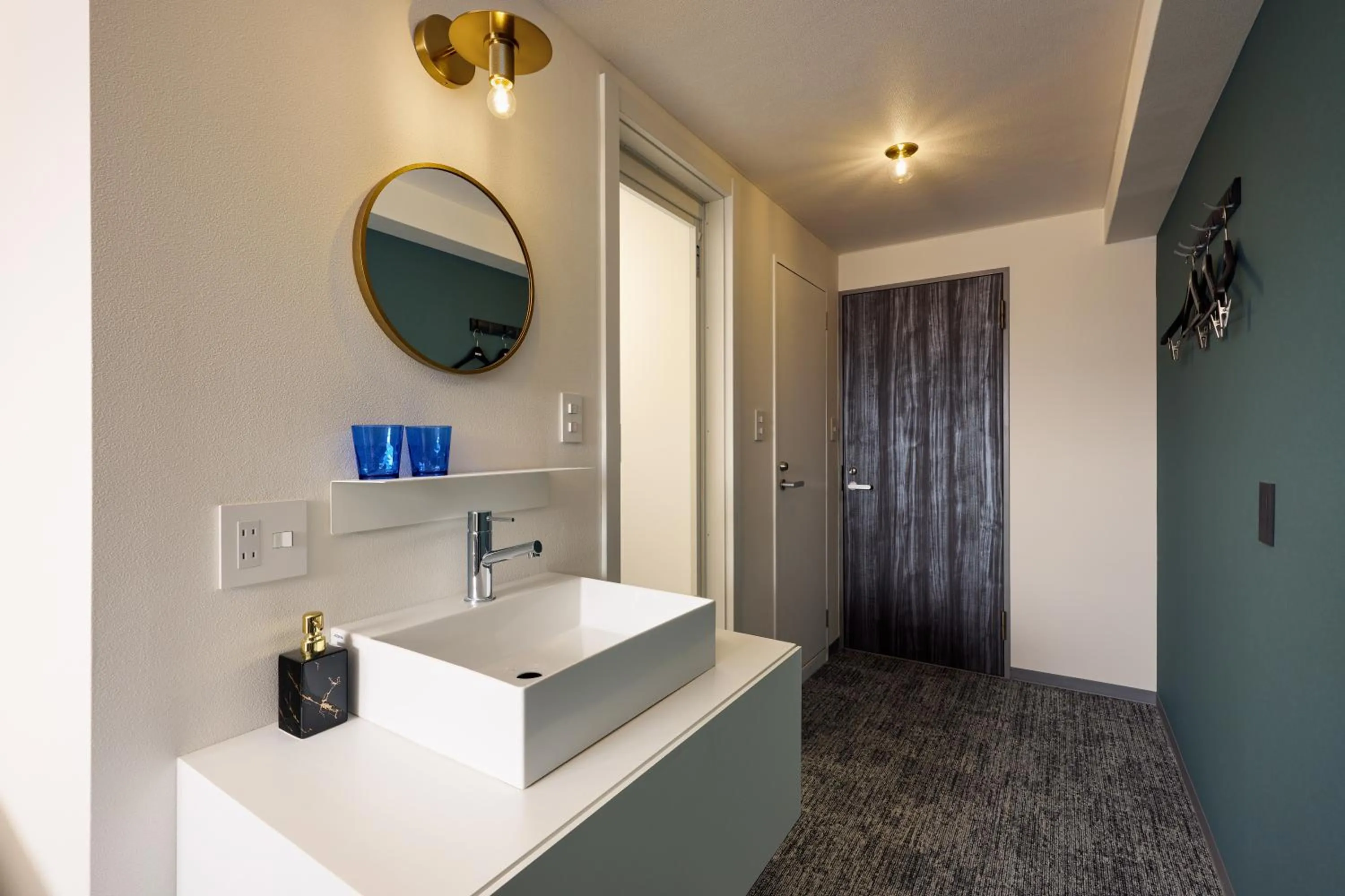 Photo of the whole room in Hotel WWJ