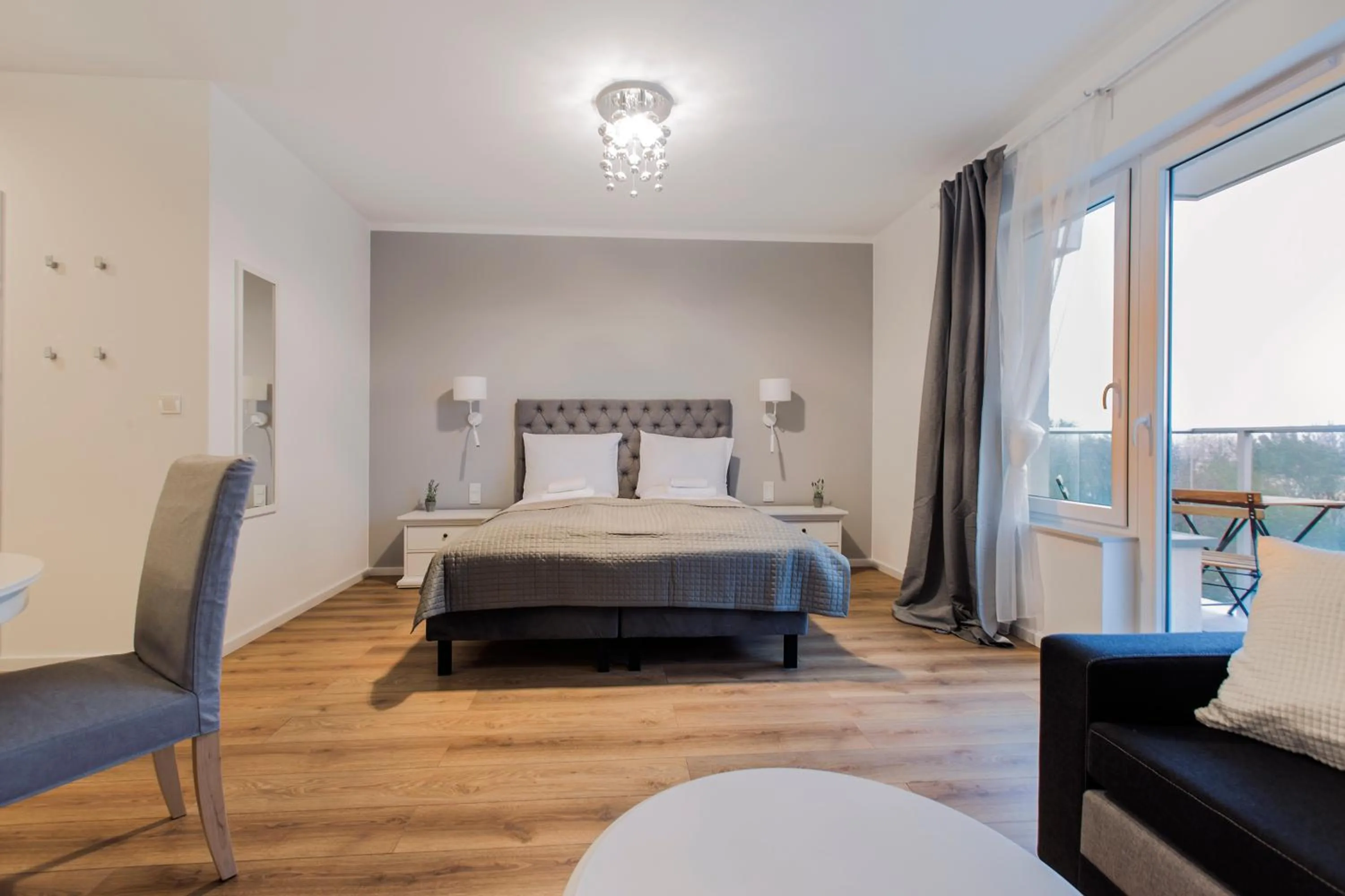 Living room, Bed in Symphony Baltica Towers Apartamenty