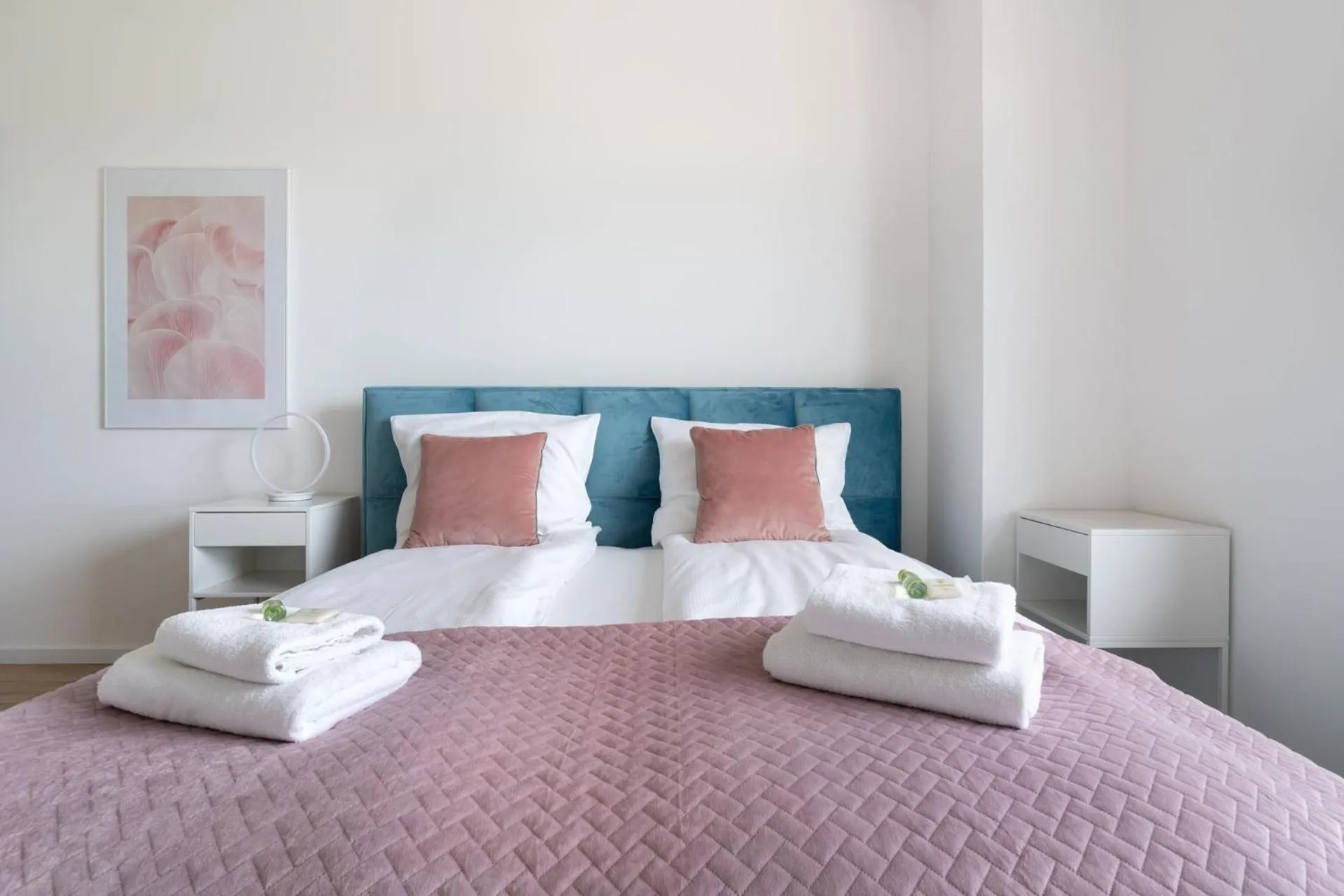 Bedroom, Bed in Symphony Baltica Towers Apartamenty