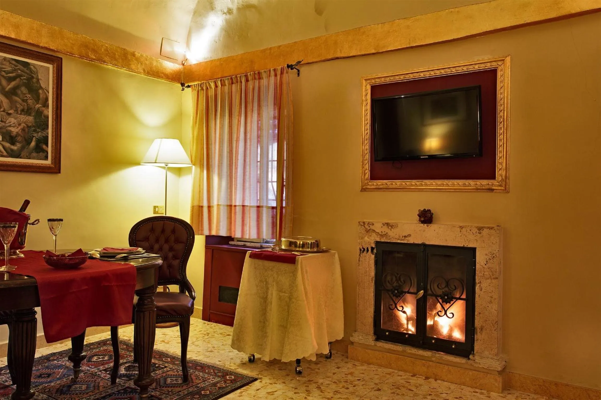 Living room in Residenze Gregoriane - Residenza d'Epoca