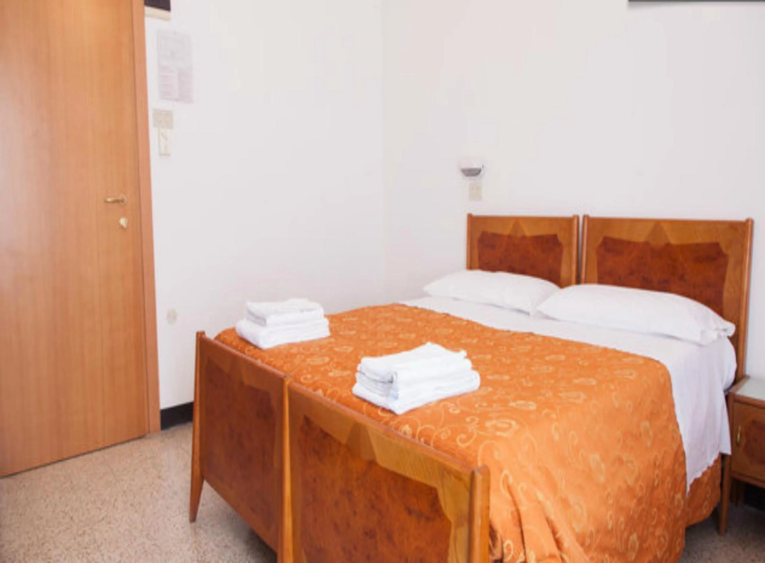 Decorative detail in Hotel Ronconi