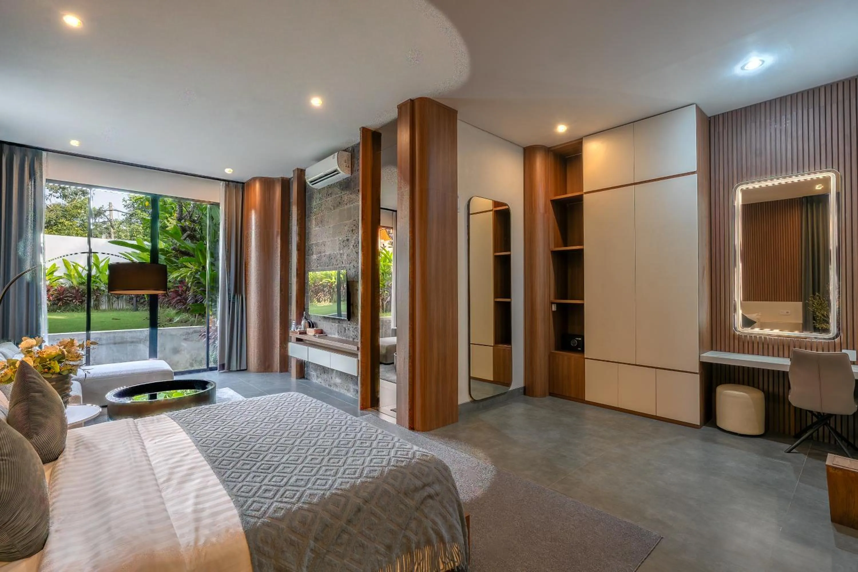 Bed in Ratan Uluwatu Hotel and Villas