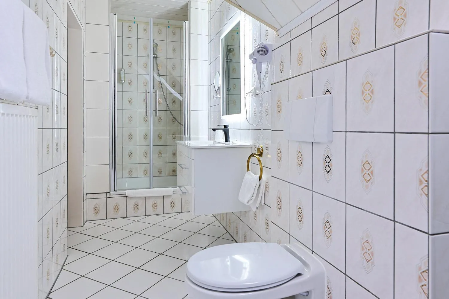 Bathroom in DUA Hotel