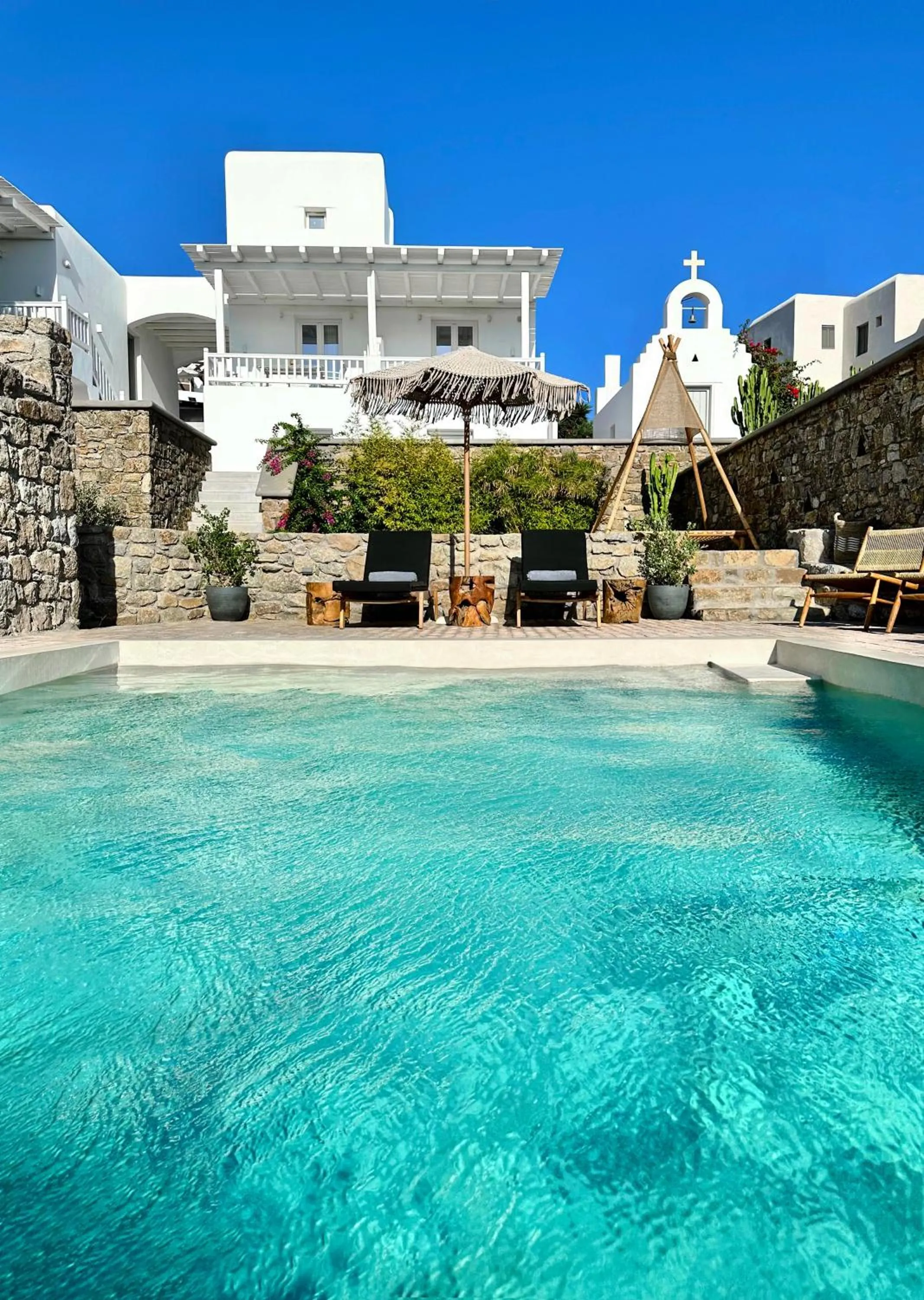 Property building in Sofos Suites Mykonos