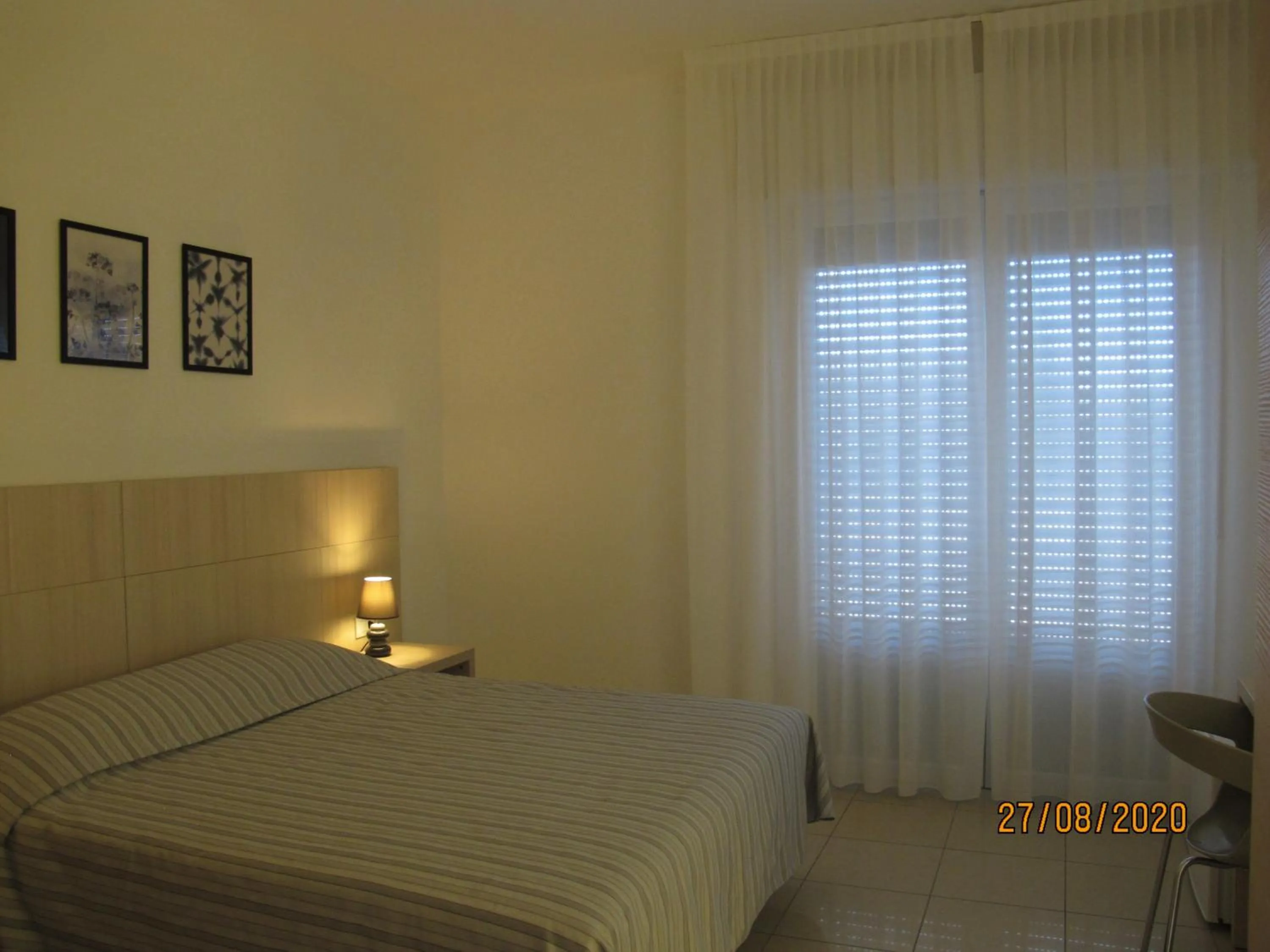 Photo of the whole room, Bed in Santa Barbara hotel & apartments
