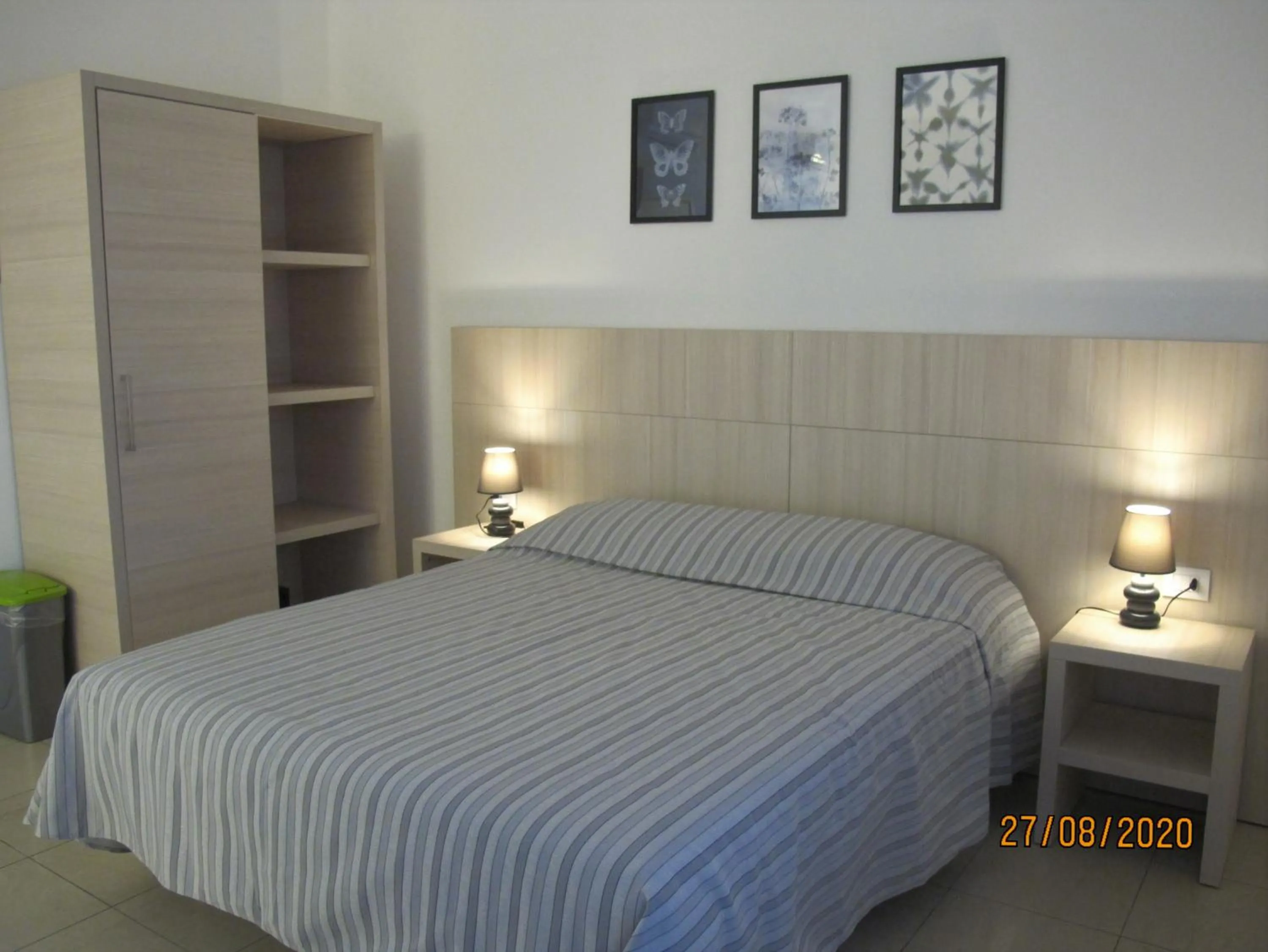 Photo of the whole room, Bed in Santa Barbara hotel & apartments