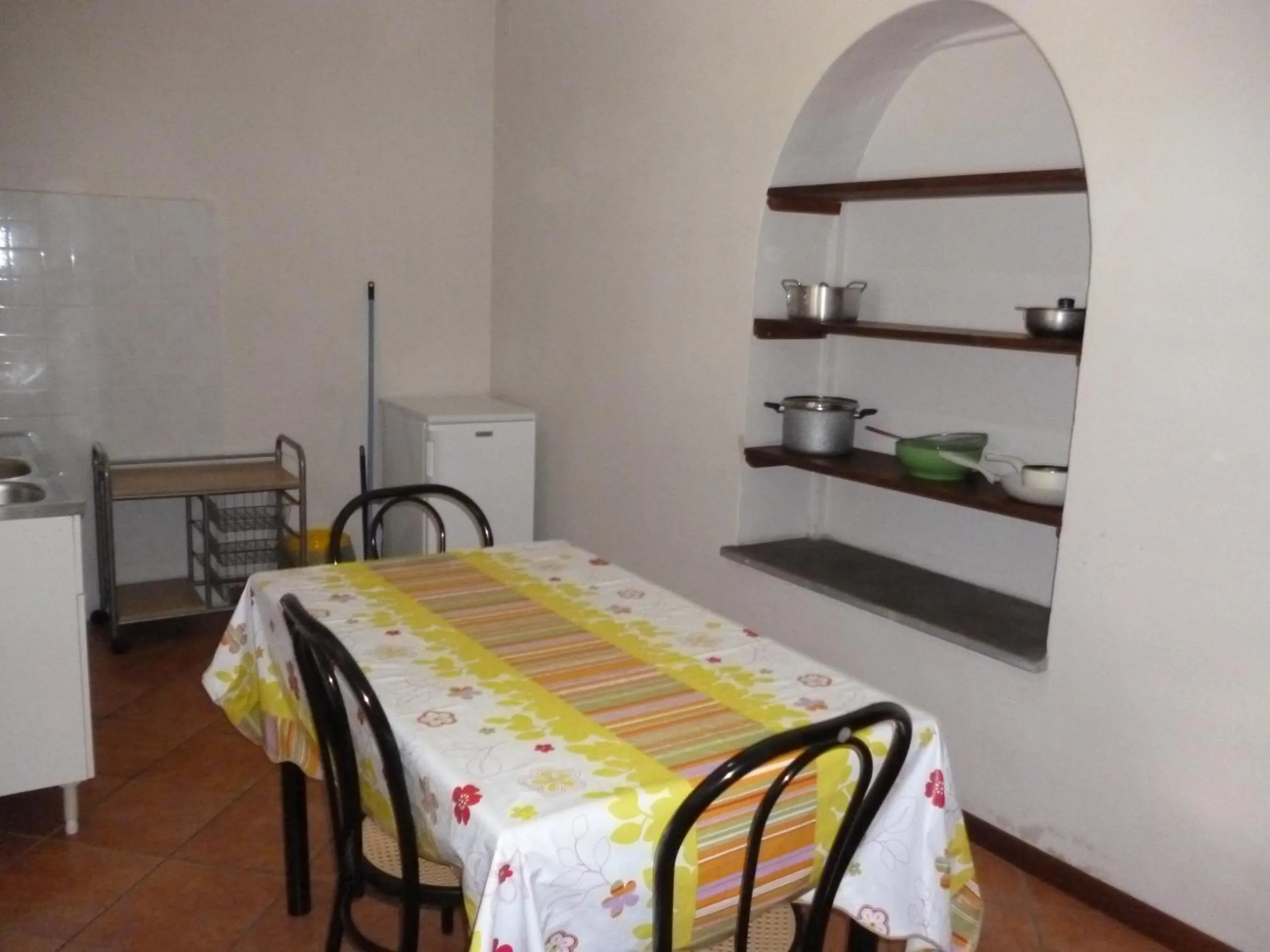 Dining area in 27 Aprile