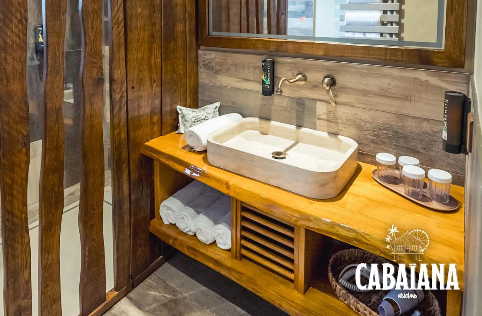 Bathroom in Nigloland Hôtels