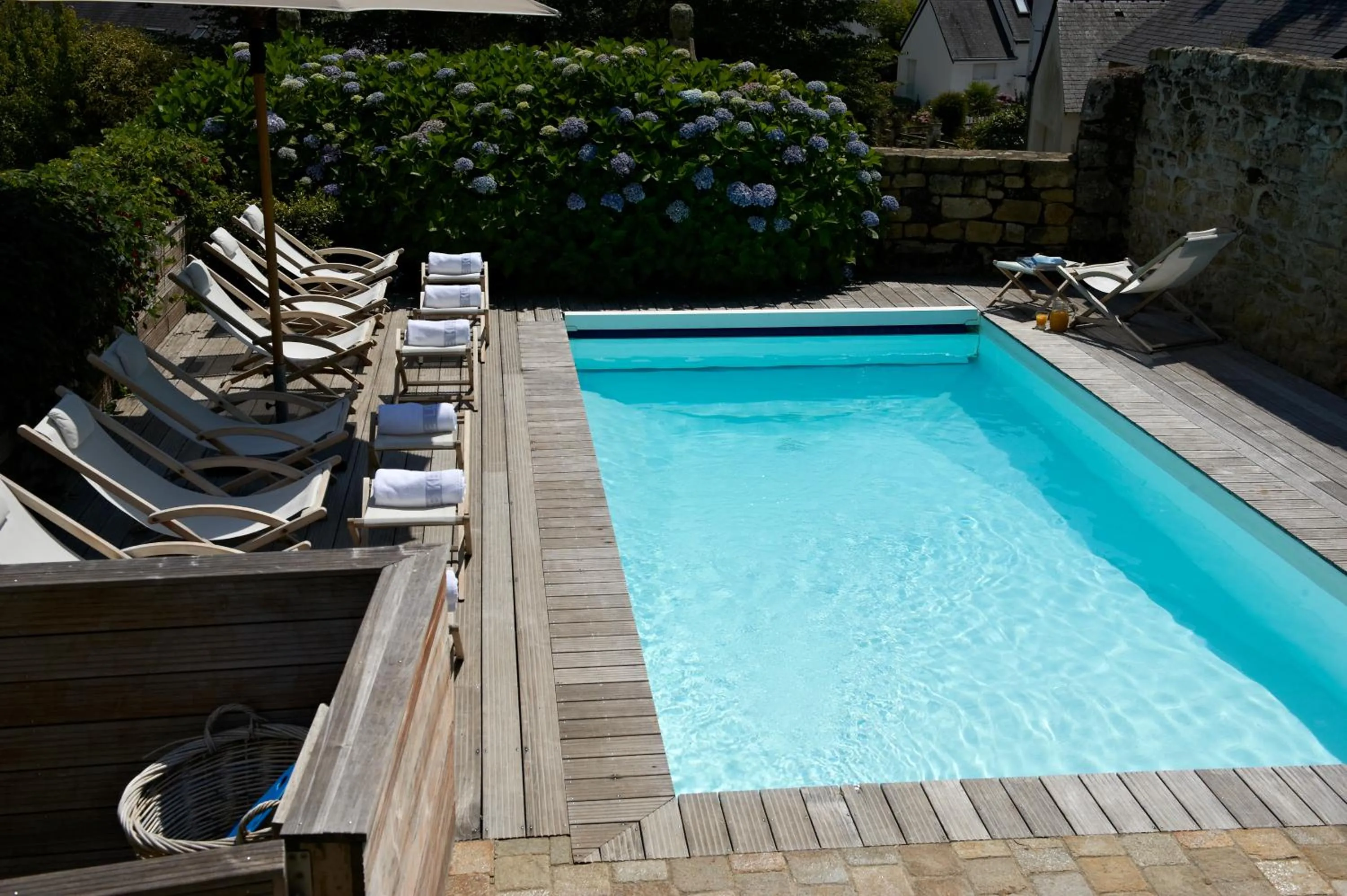 Swimming pool in Le Lodge Kerisper