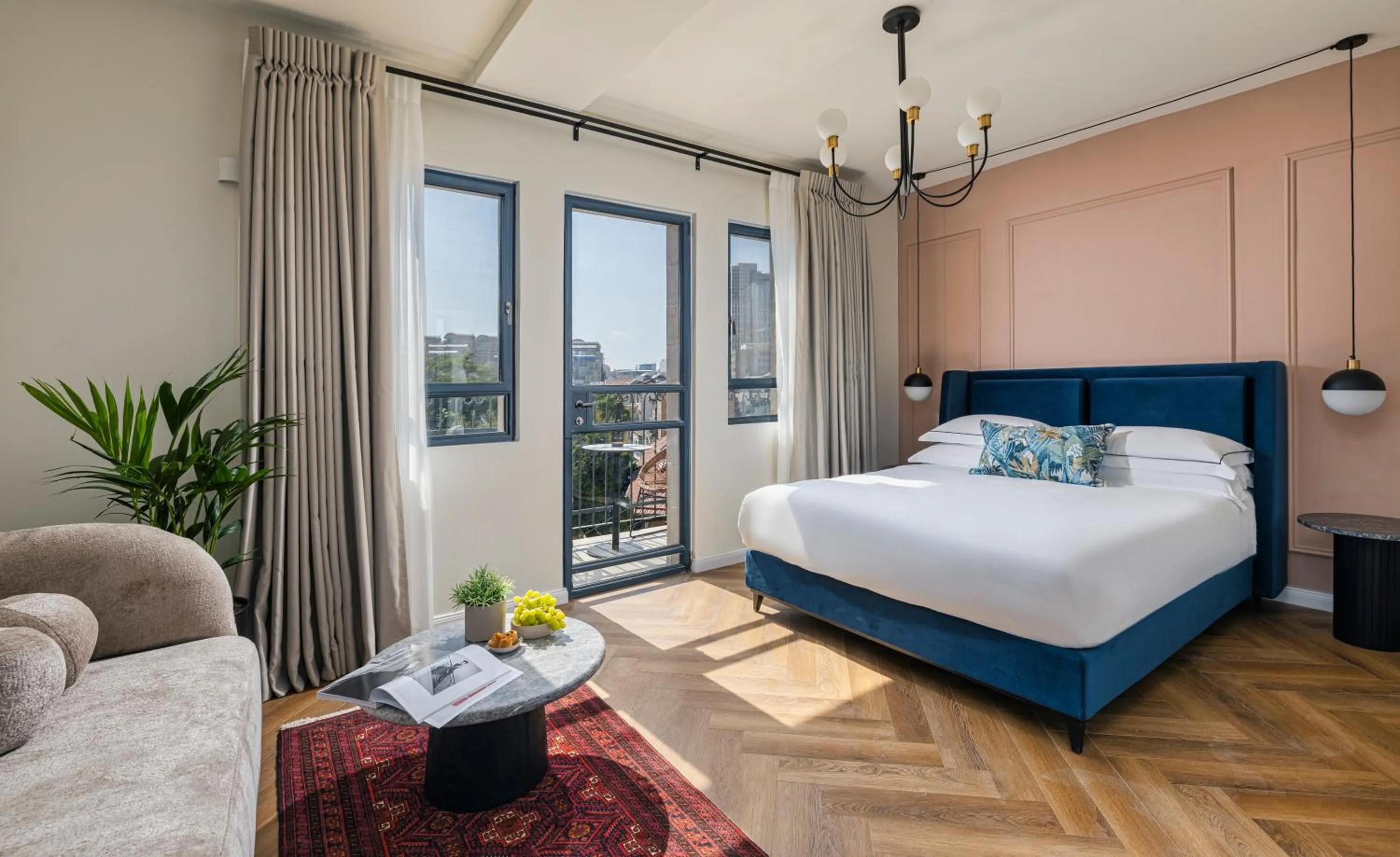 Photo of the whole room, Bed in Villa Albi - Machne Yehuda Hotel