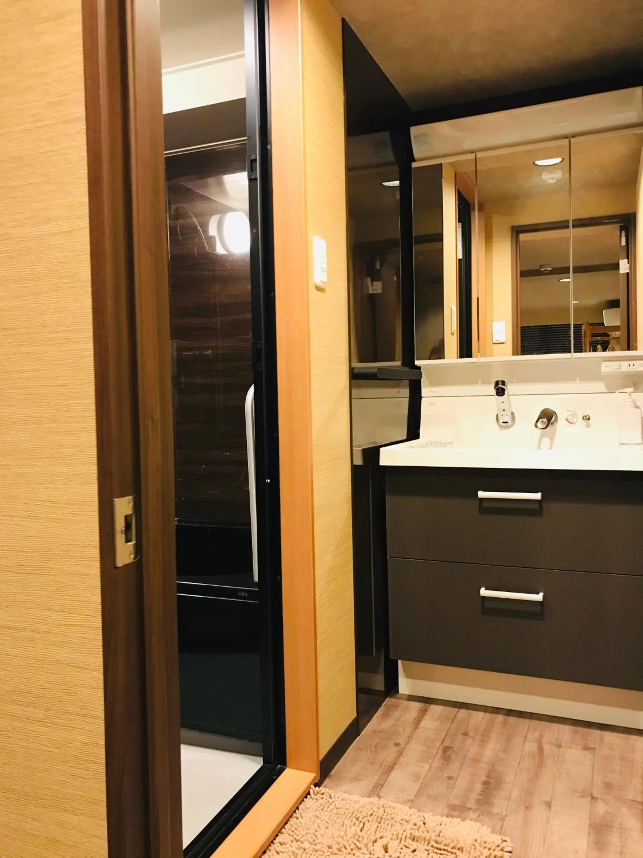 Hotel Traveling Bridge Nijojo