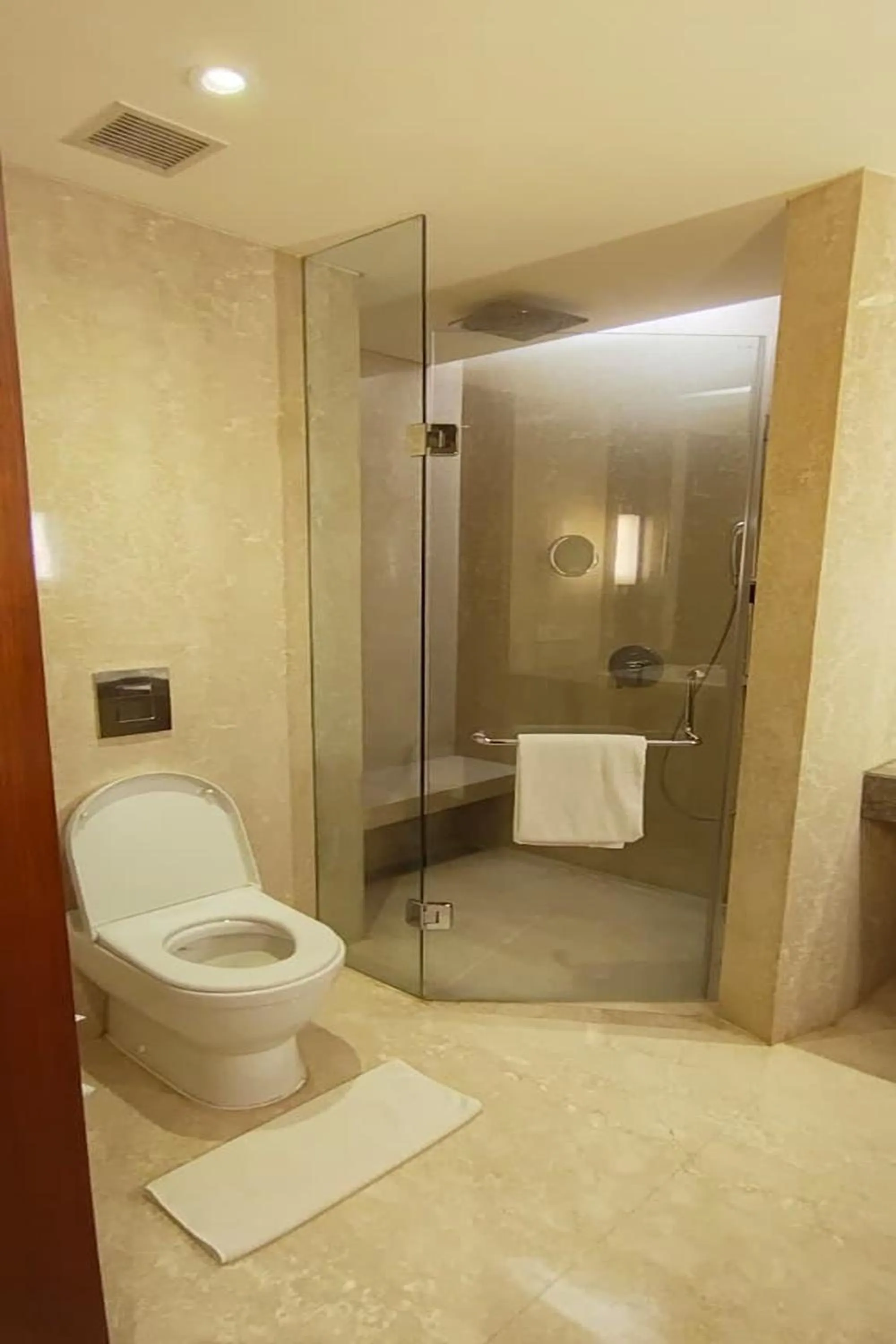 Bathroom in The Anya Hotel-Golf Course Road