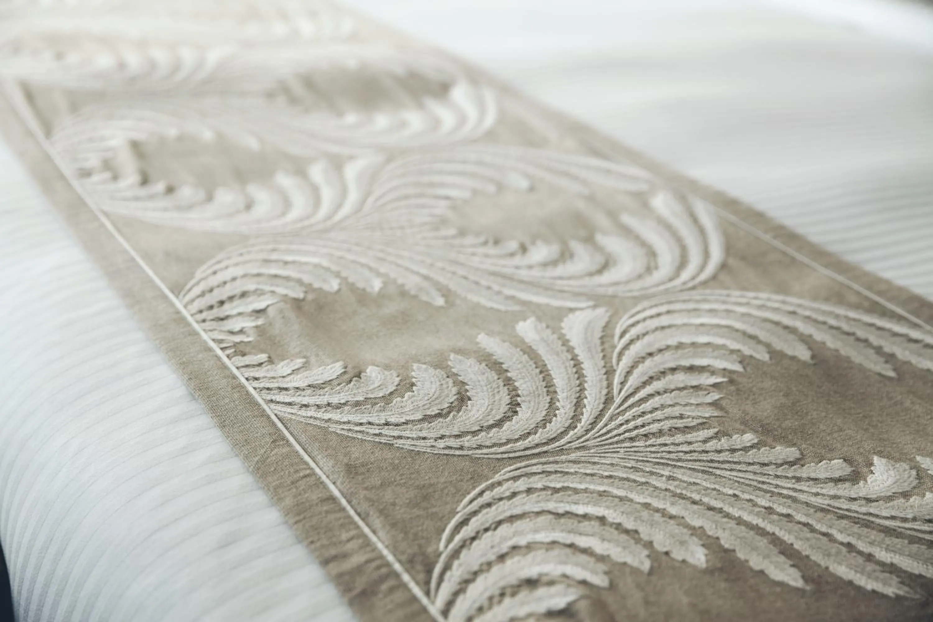 Bed in The Anya Hotel-Golf Course Road