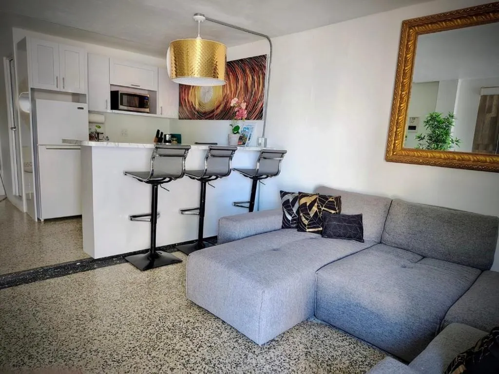 SEGOVIA STUDIO UNITS