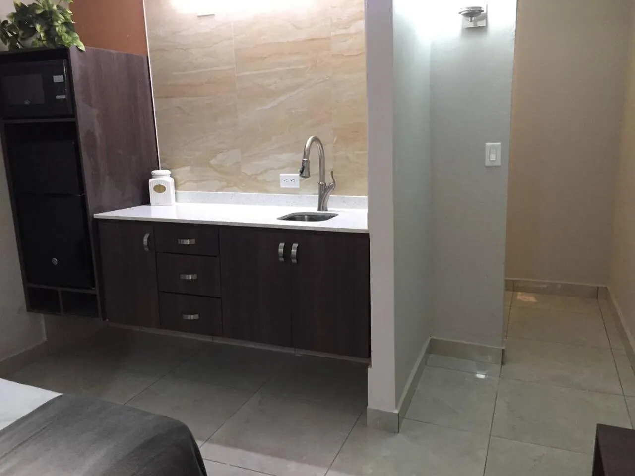 SEGOVIA STUDIO UNITS