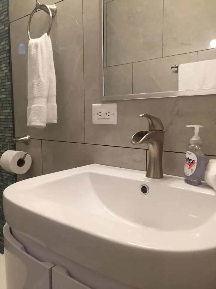 SEGOVIA STUDIO UNITS