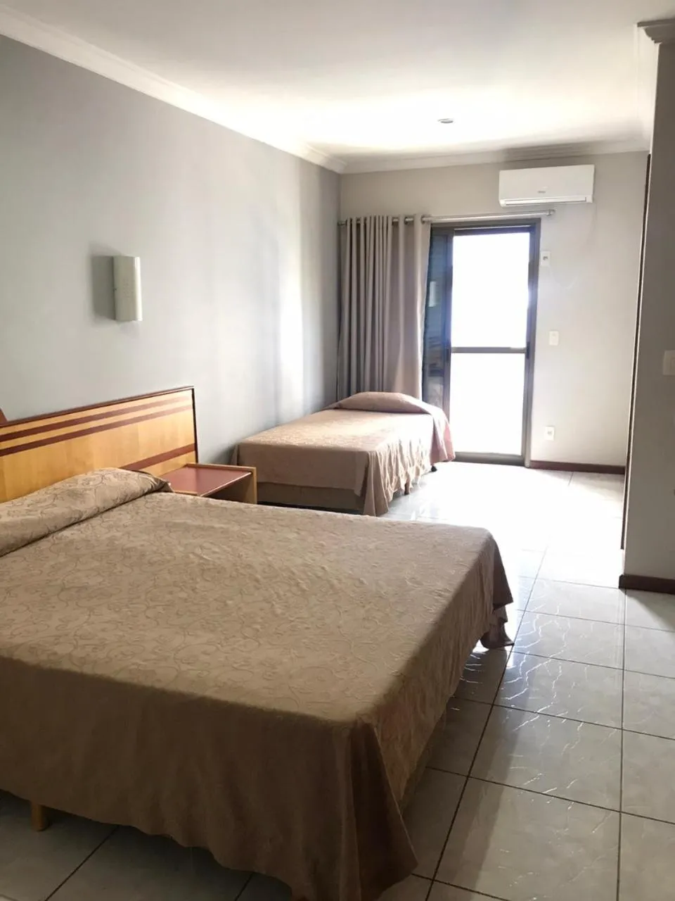 Photo of the whole room, Bed in Hotel Aquarius do Vale