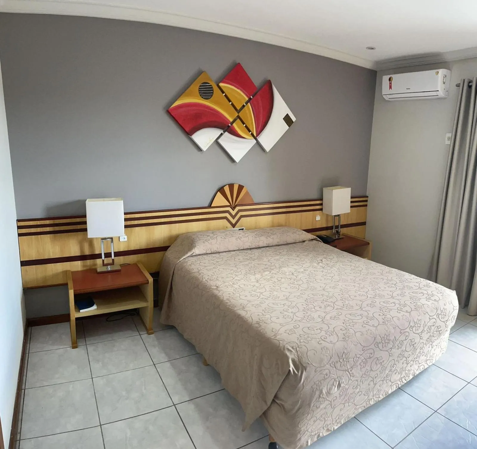Photo of the whole room, Bed in Hotel Aquarius do Vale