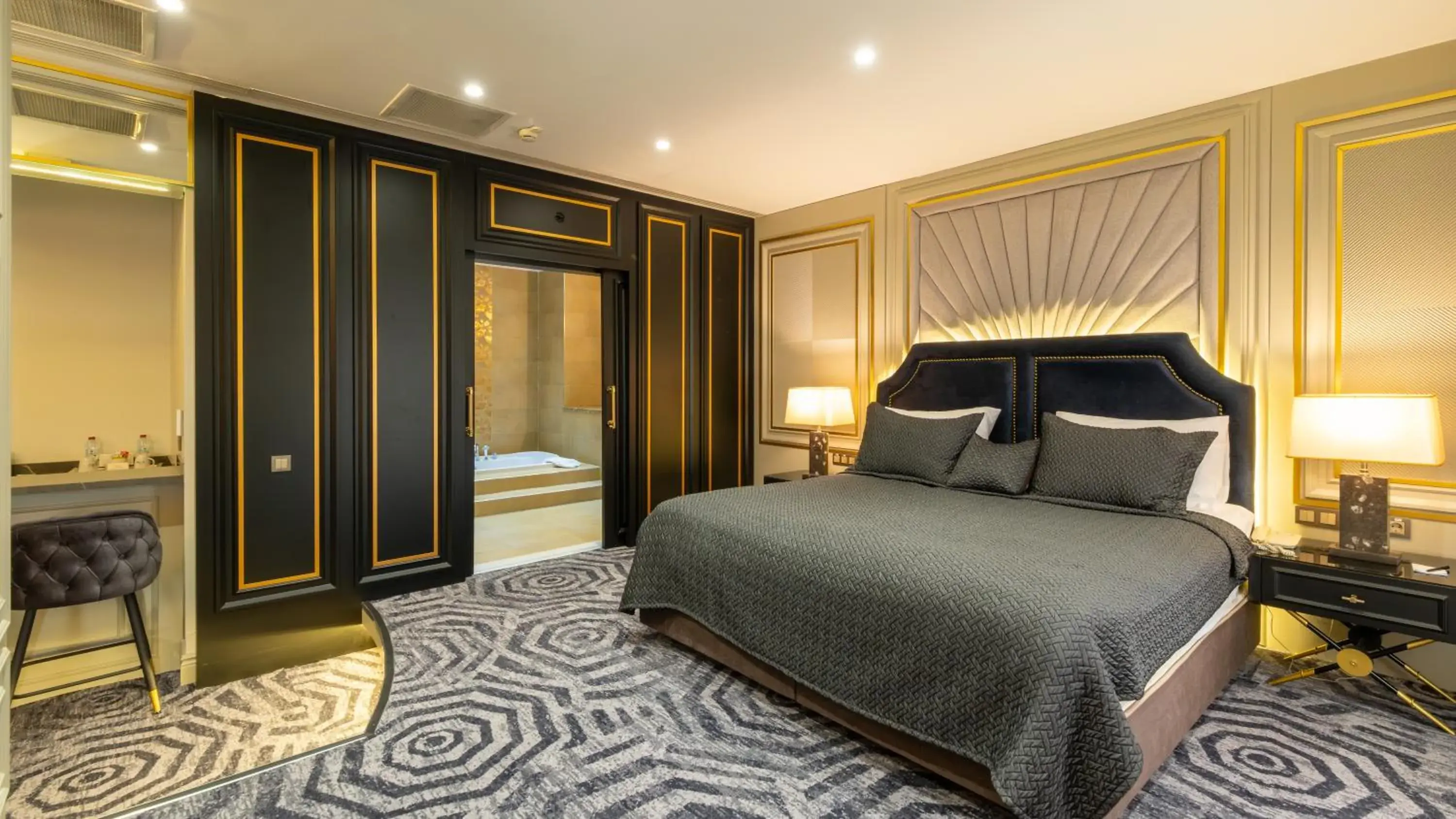 Bathroom, Bed in Teymur Continental Hotel Bathroom, Bed in Teymur Continental Hotel